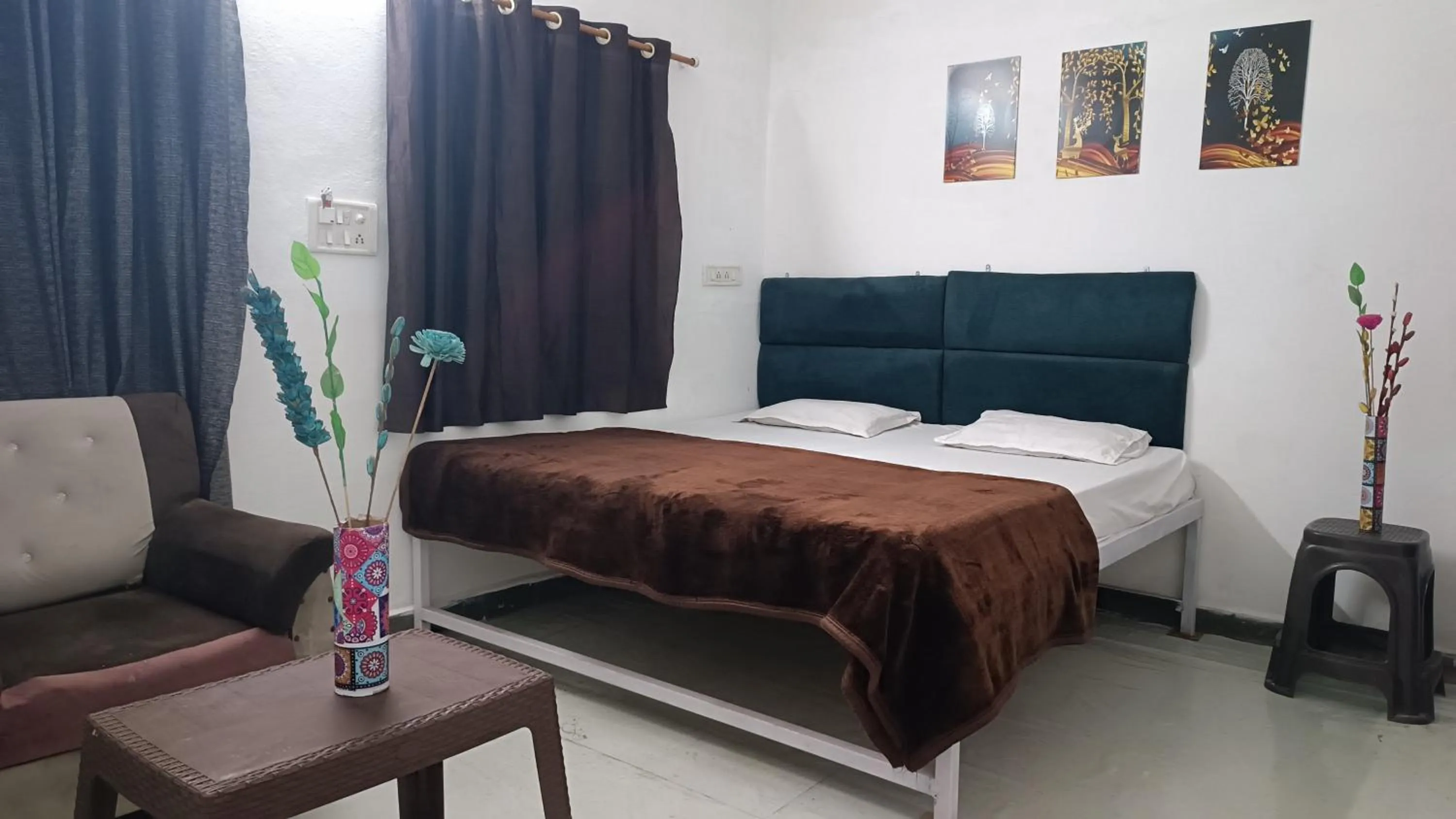 Bed in SHREE RAM KUTI