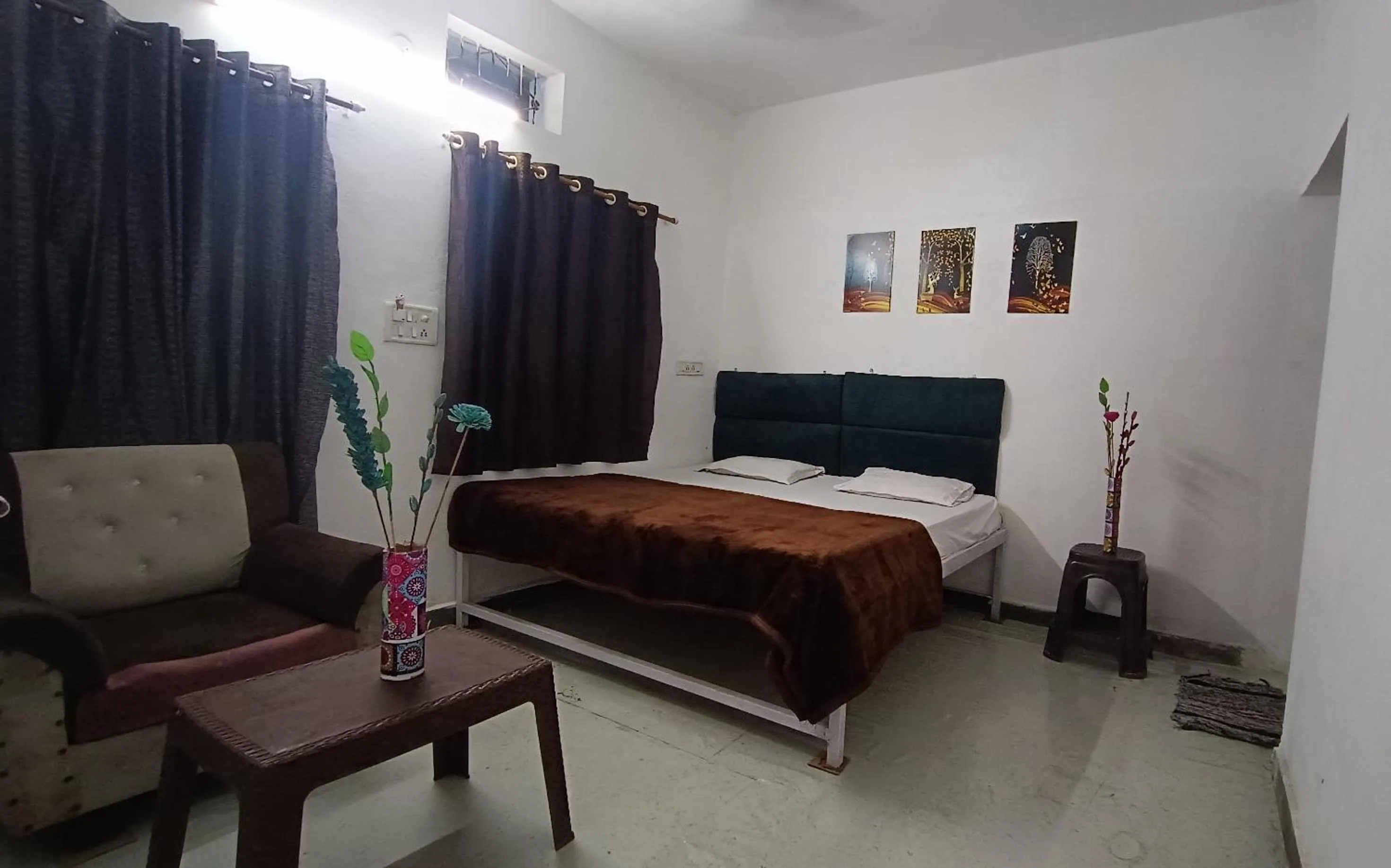 Bed in SHREE RAM KUTI