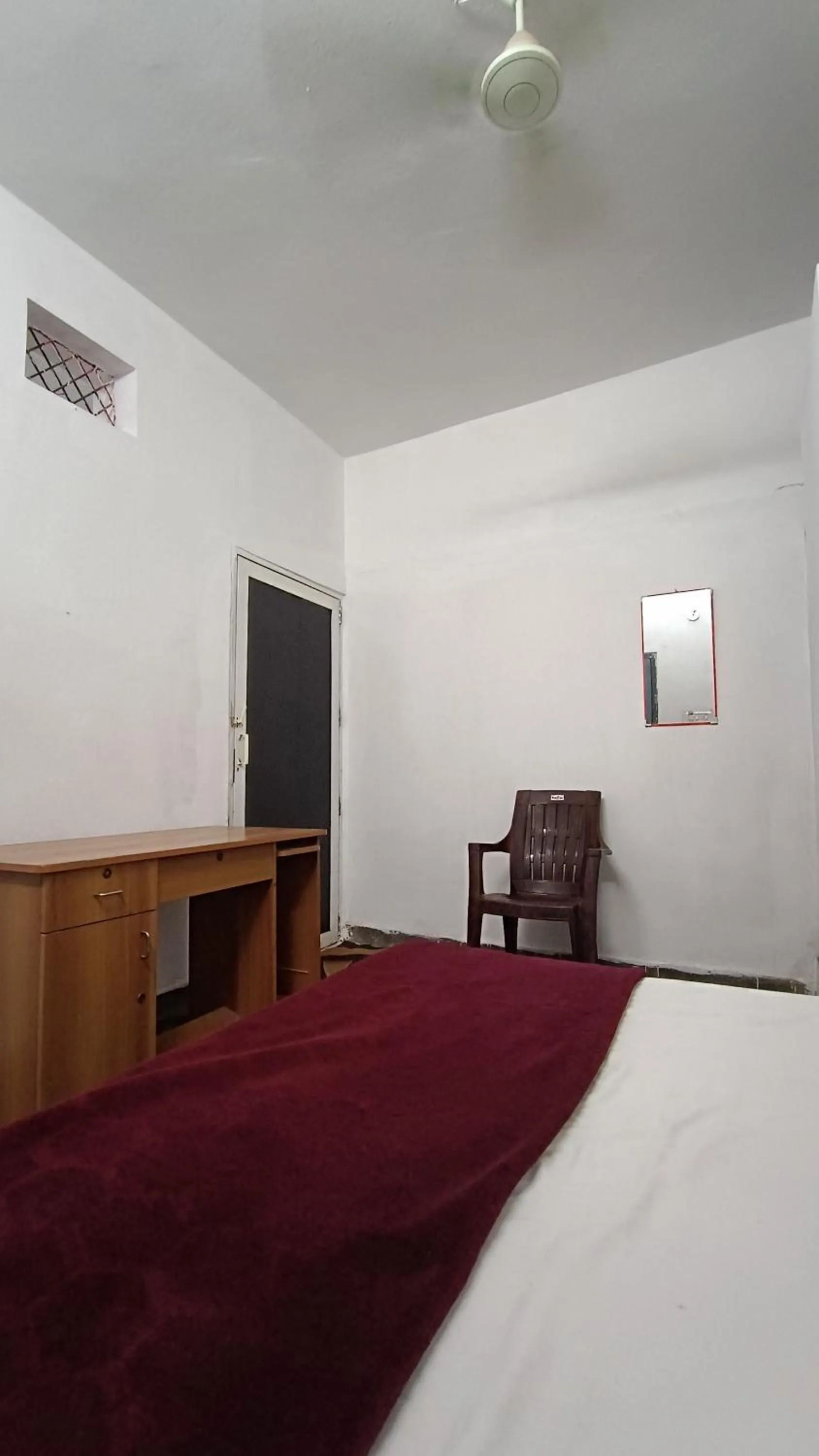 Bed in SHREE RAM KUTI