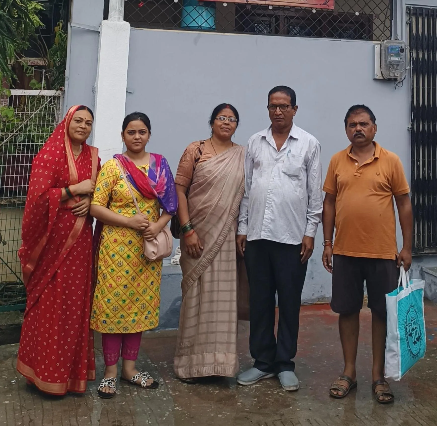 People in SHREE RAM KUTI