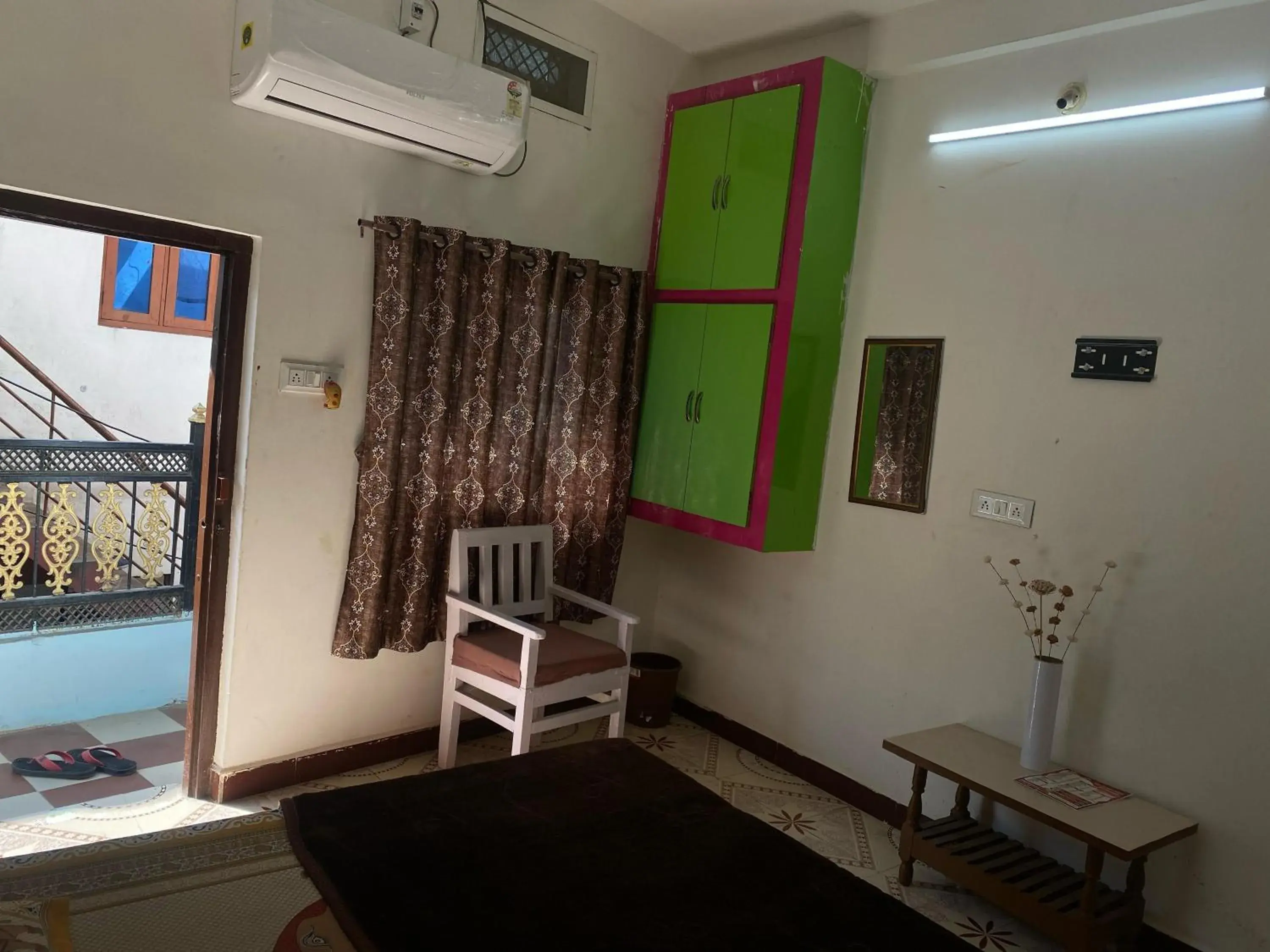 Bed in SHREE RAM KUTI Bed in SHREE RAM KUTI