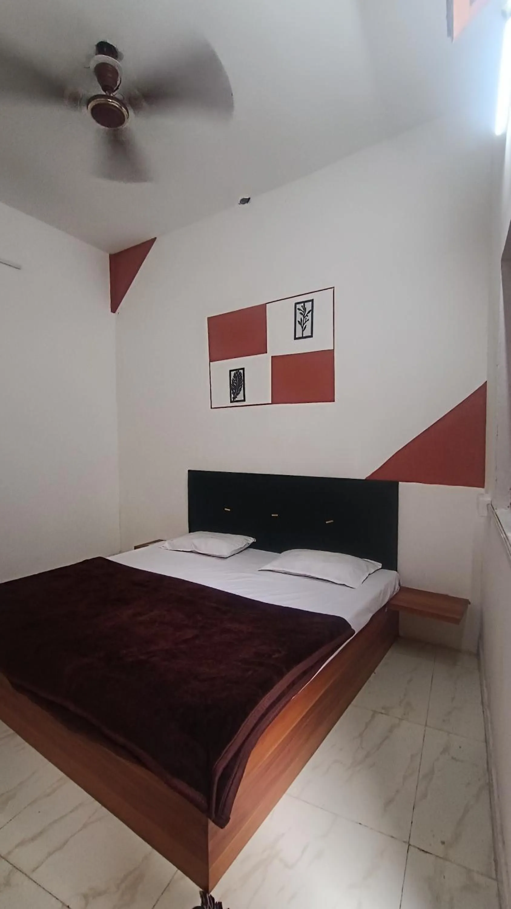 Bed in SHREE RAM KUTI