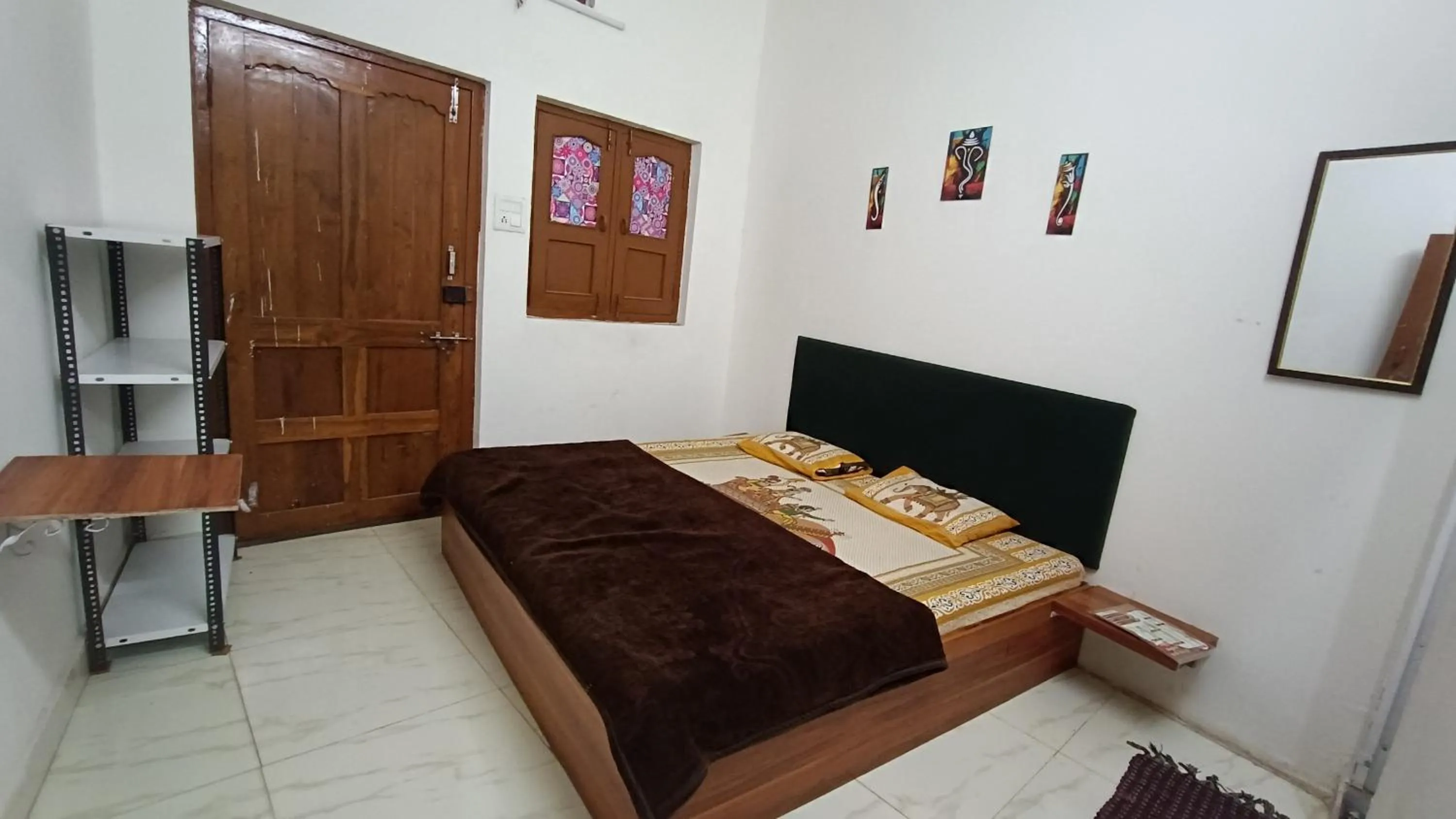 Bed in SHREE RAM KUTI