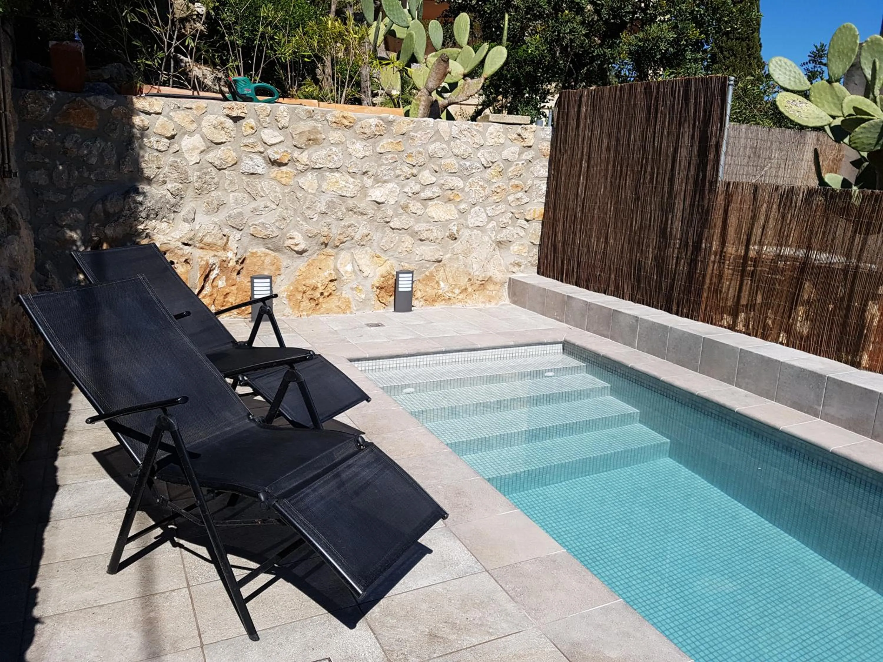 Swimming pool in Villa townhouse Calvario