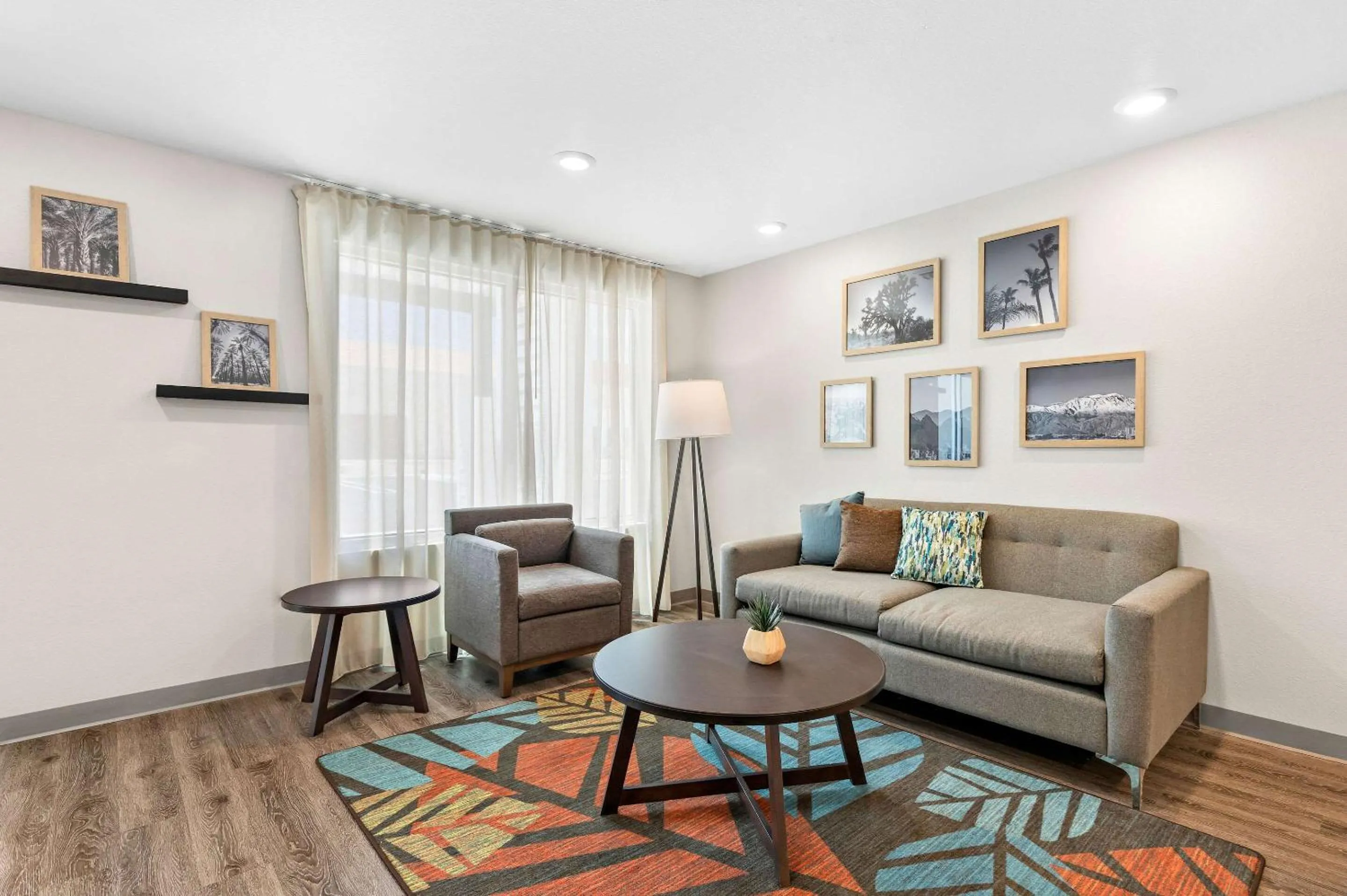Lobby or reception in WoodSpring Suites Indio - Coachella Valley