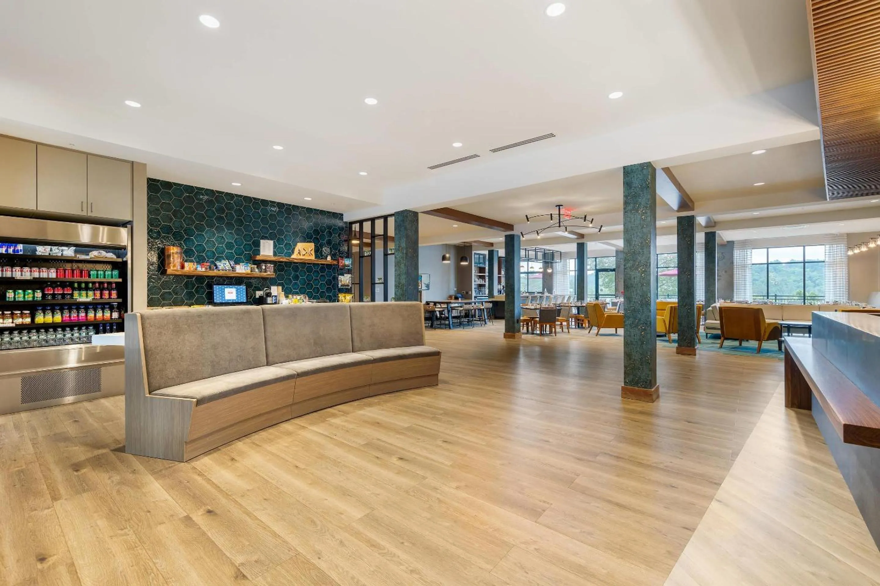 Lobby or reception in Cambria Hotel Lake Placid - Lakeside Resort