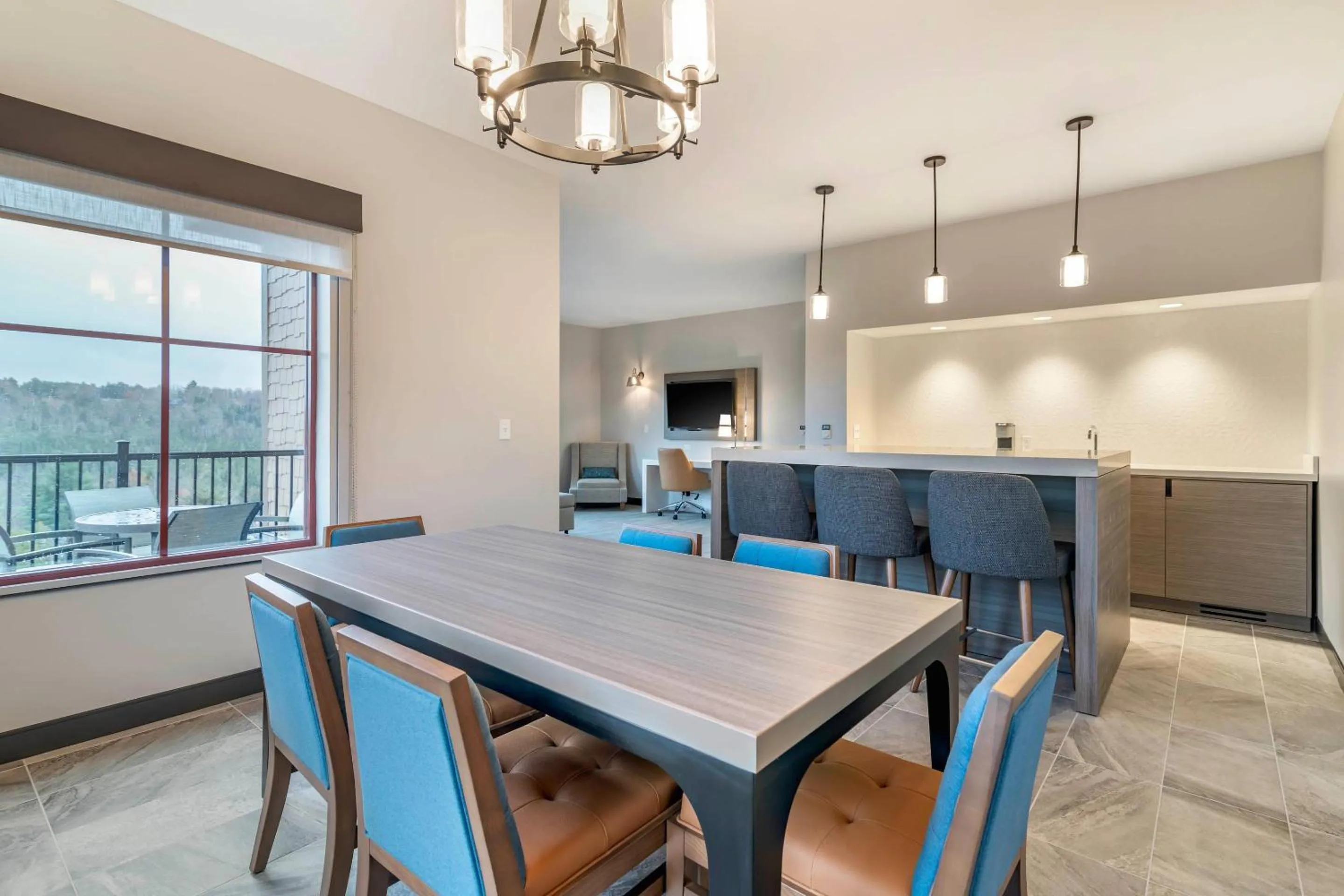 Bedroom in Cambria Hotel Lake Placid - Lakeside Resort