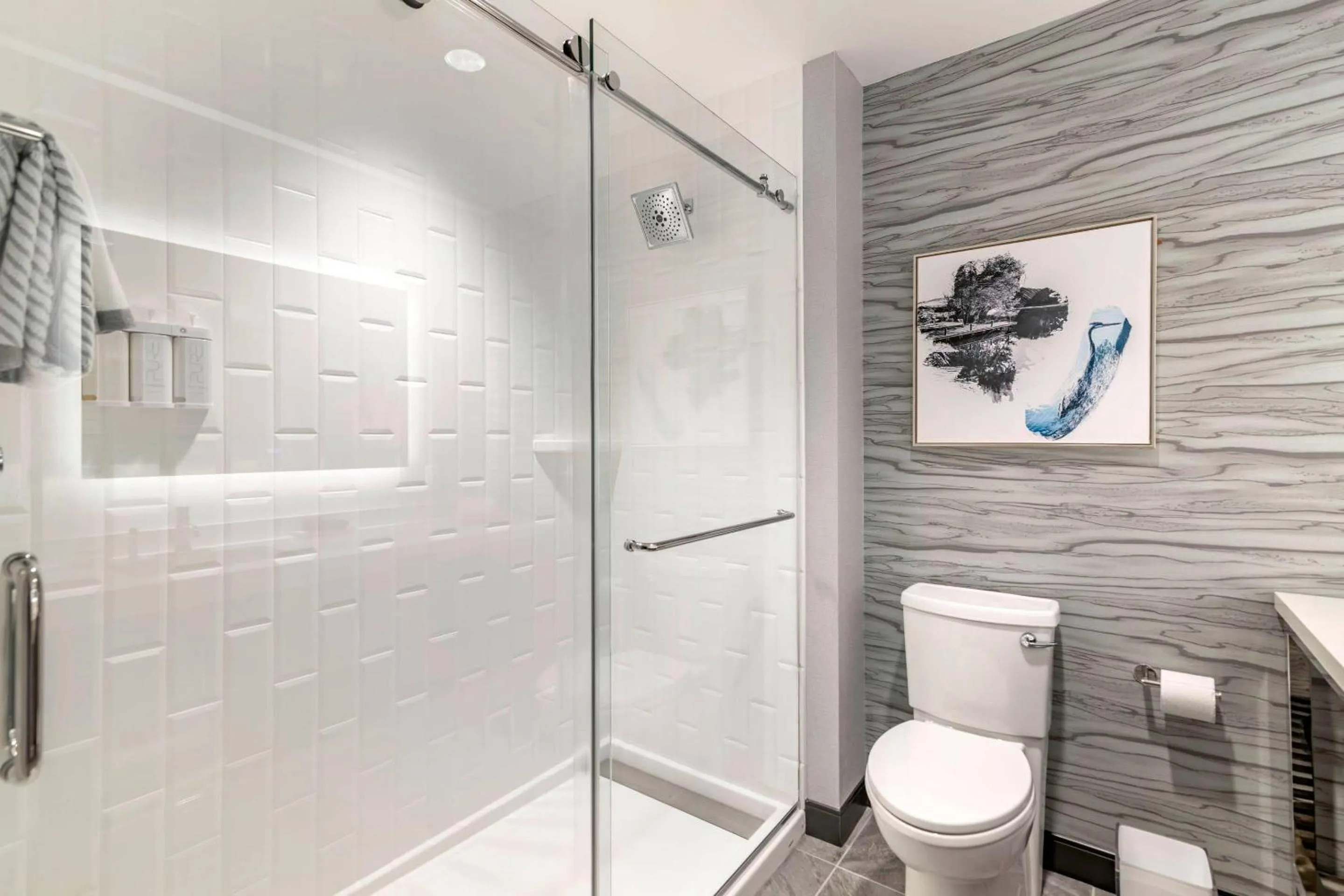 Bedroom in Cambria Hotel Lake Placid - Lakeside Resort