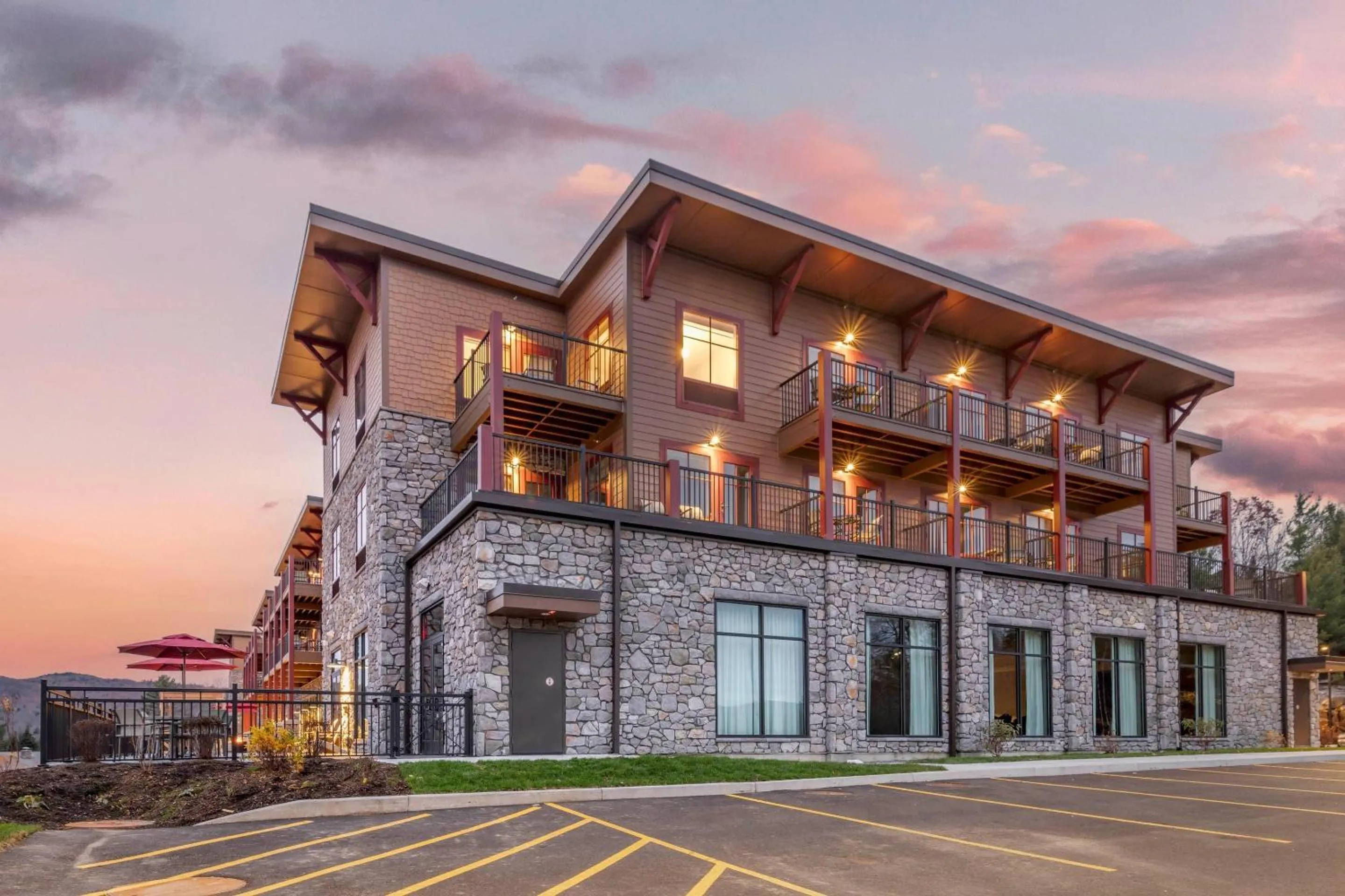 Property building in Cambria Hotel Lake Placid - Lakeside Resort