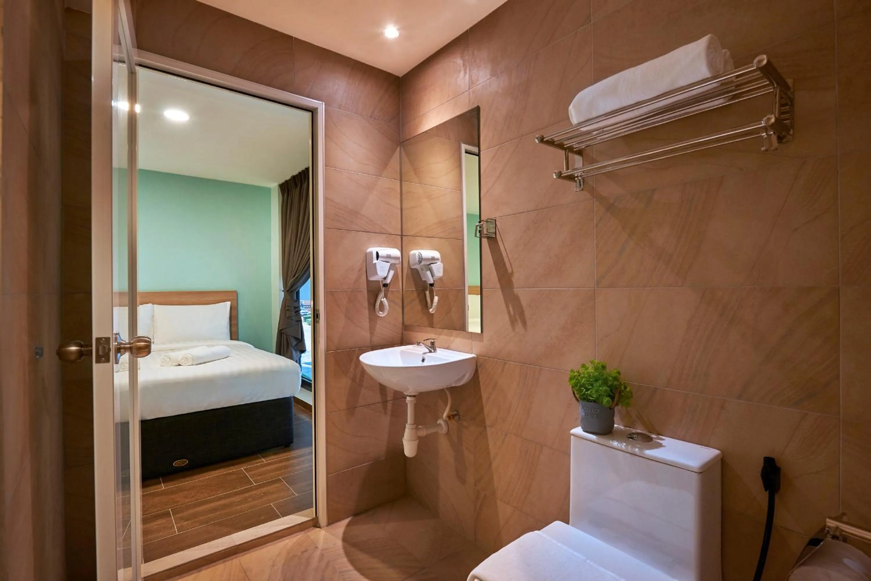 Bed in ZONE Hotels, Eco Grandeur