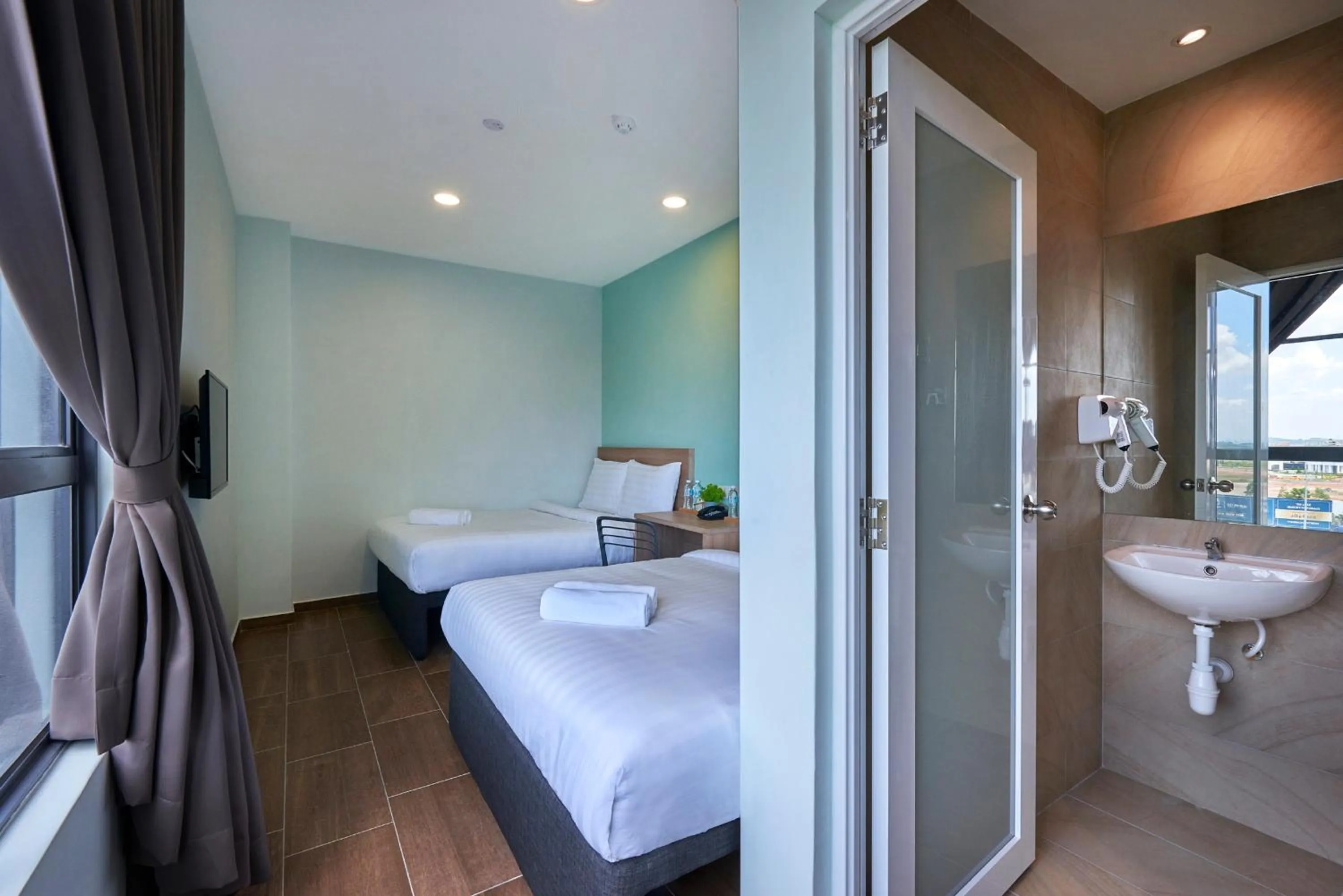 Bed in ZONE Hotels, Eco Grandeur