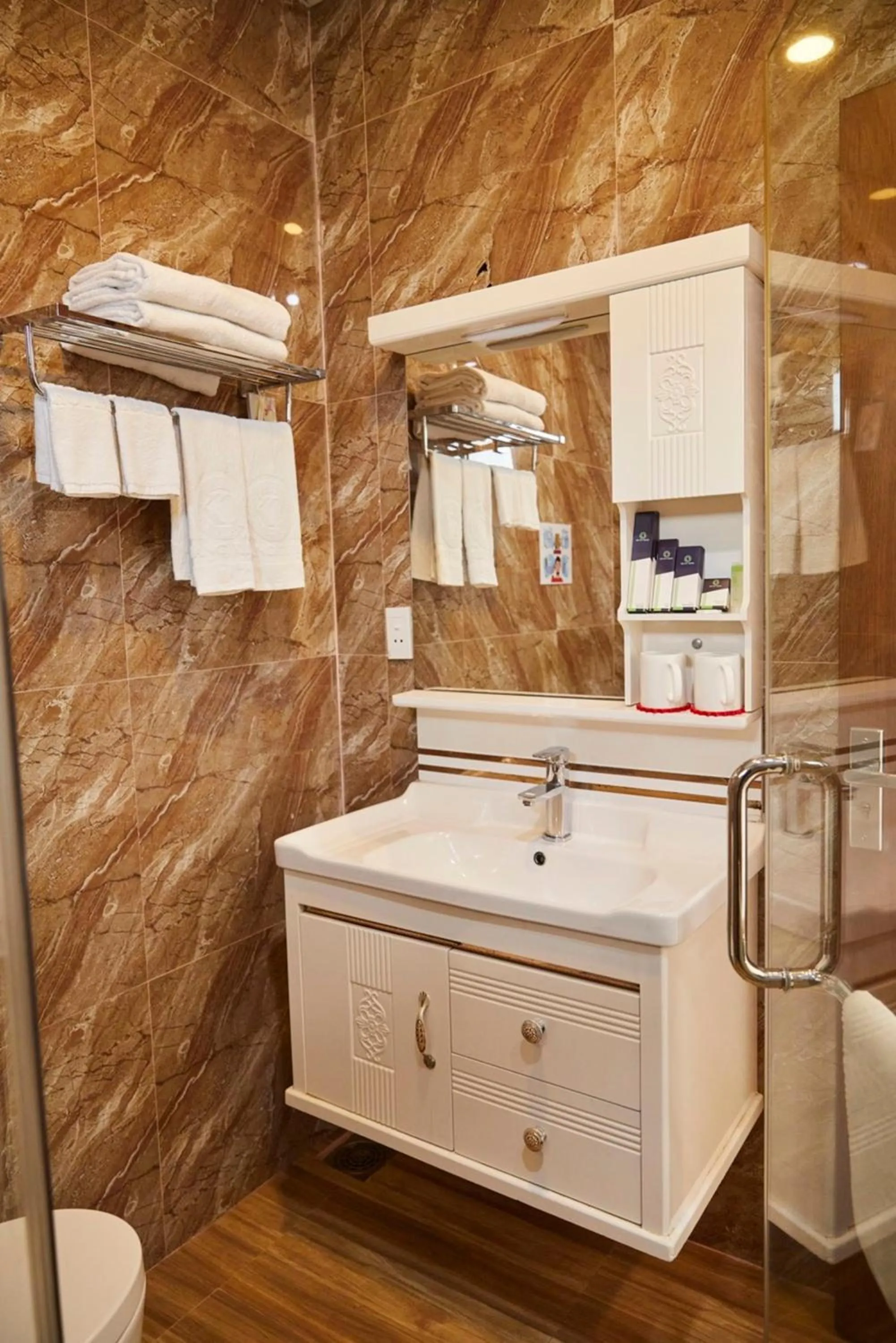 Bathroom in Khang Thịnh Hotel Long Thành