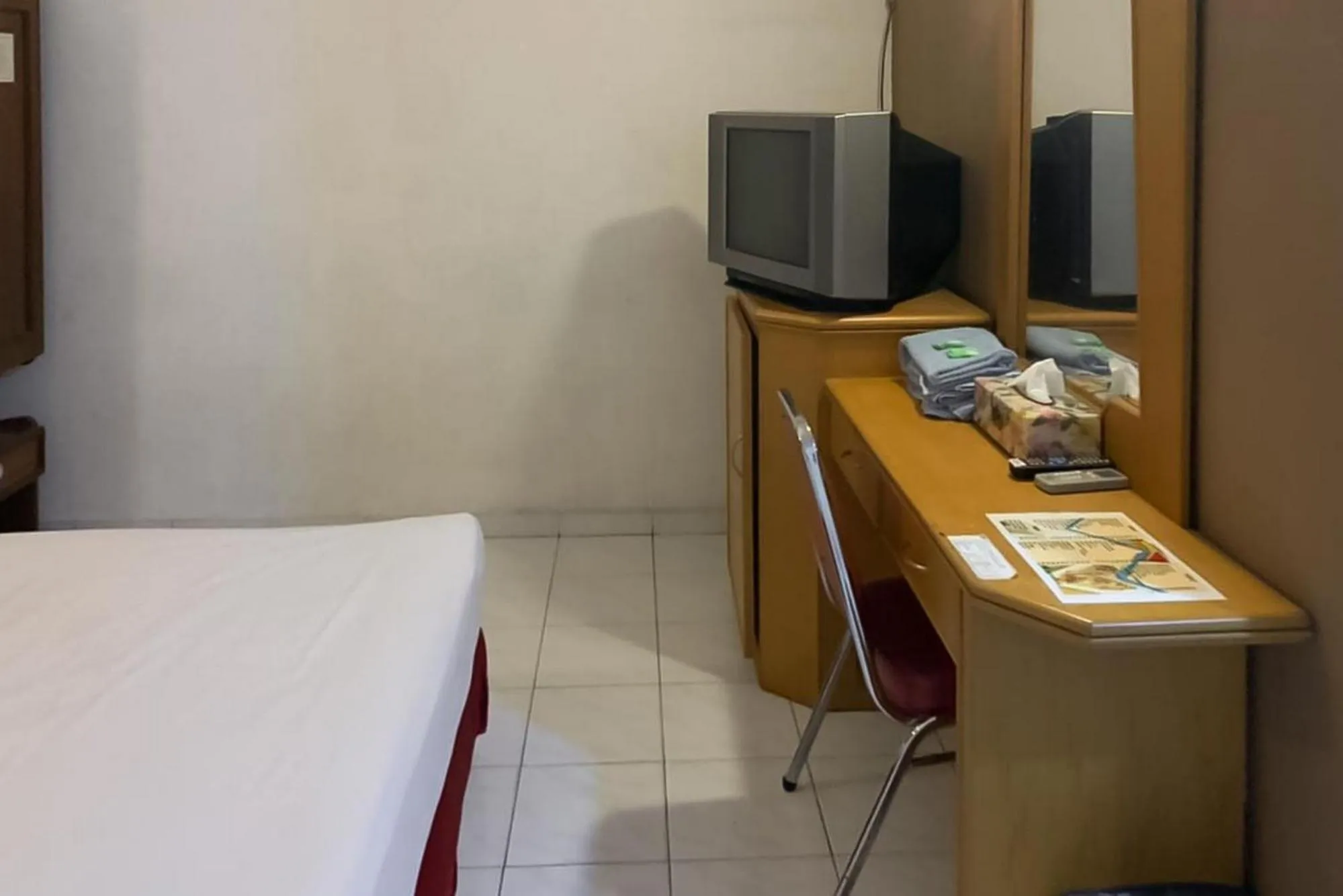 Bed in Hotel Laut Jaya Tanjung Pinang RedPartner