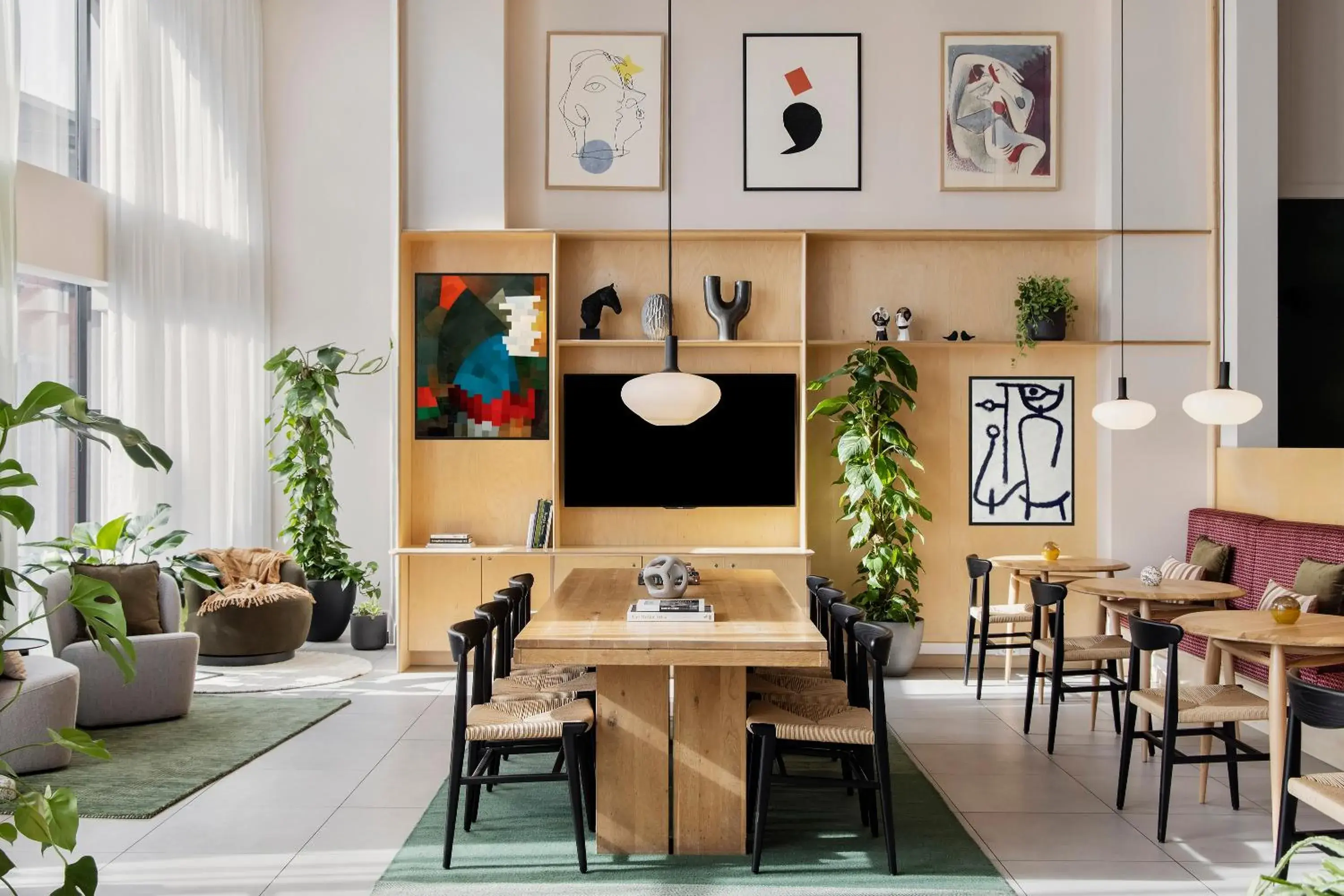 Lounge or bar in COVE Centrum Lounge or bar in COVE Centrum