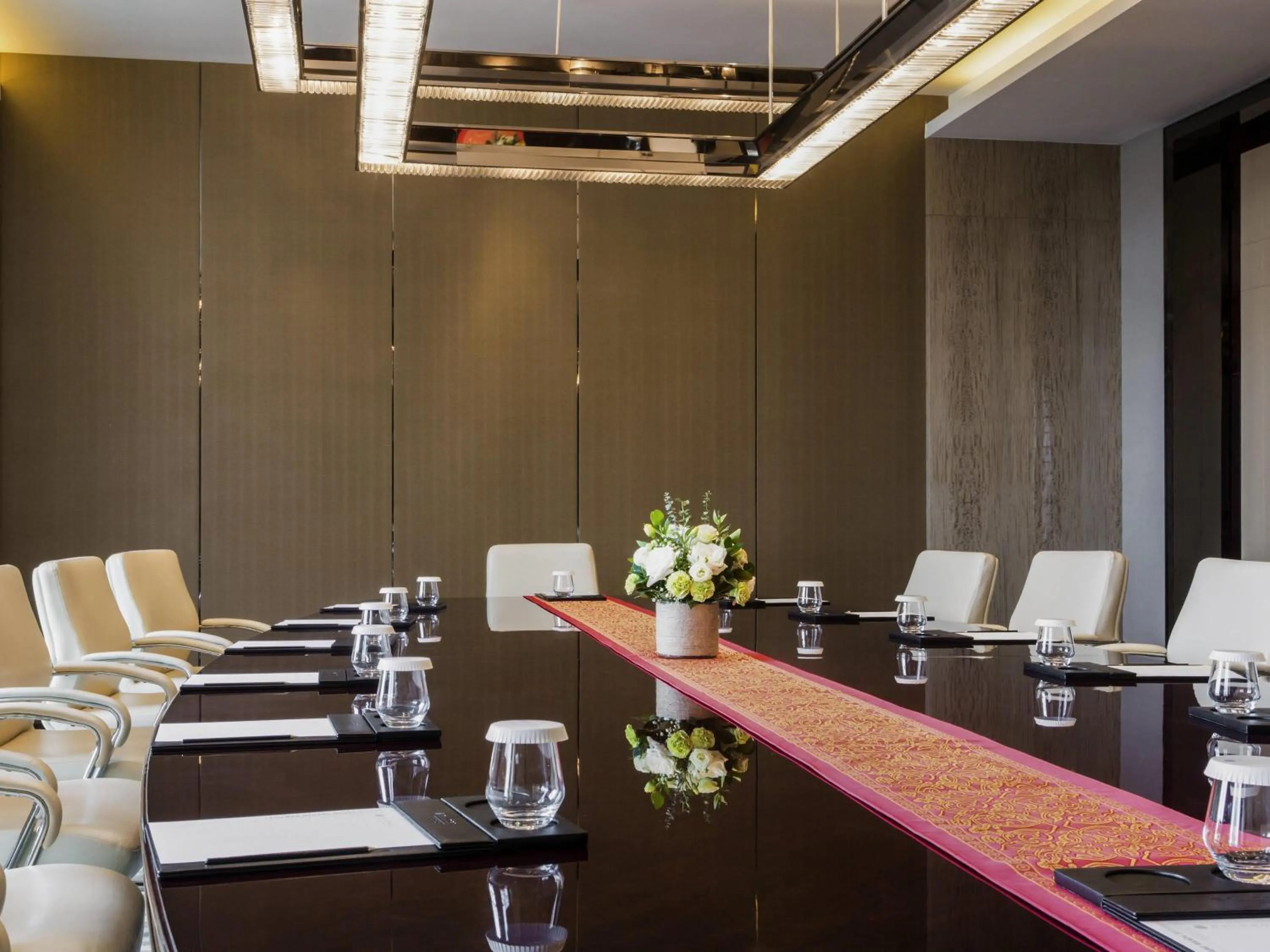 Meeting/conference room in Pullman Weifang