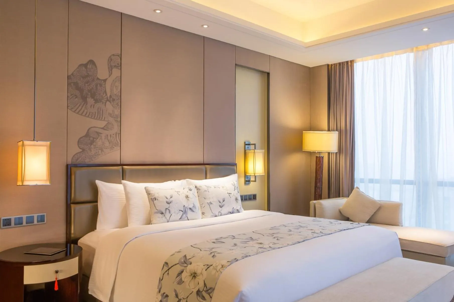 Bedroom, Bed in Pullman Weifang
