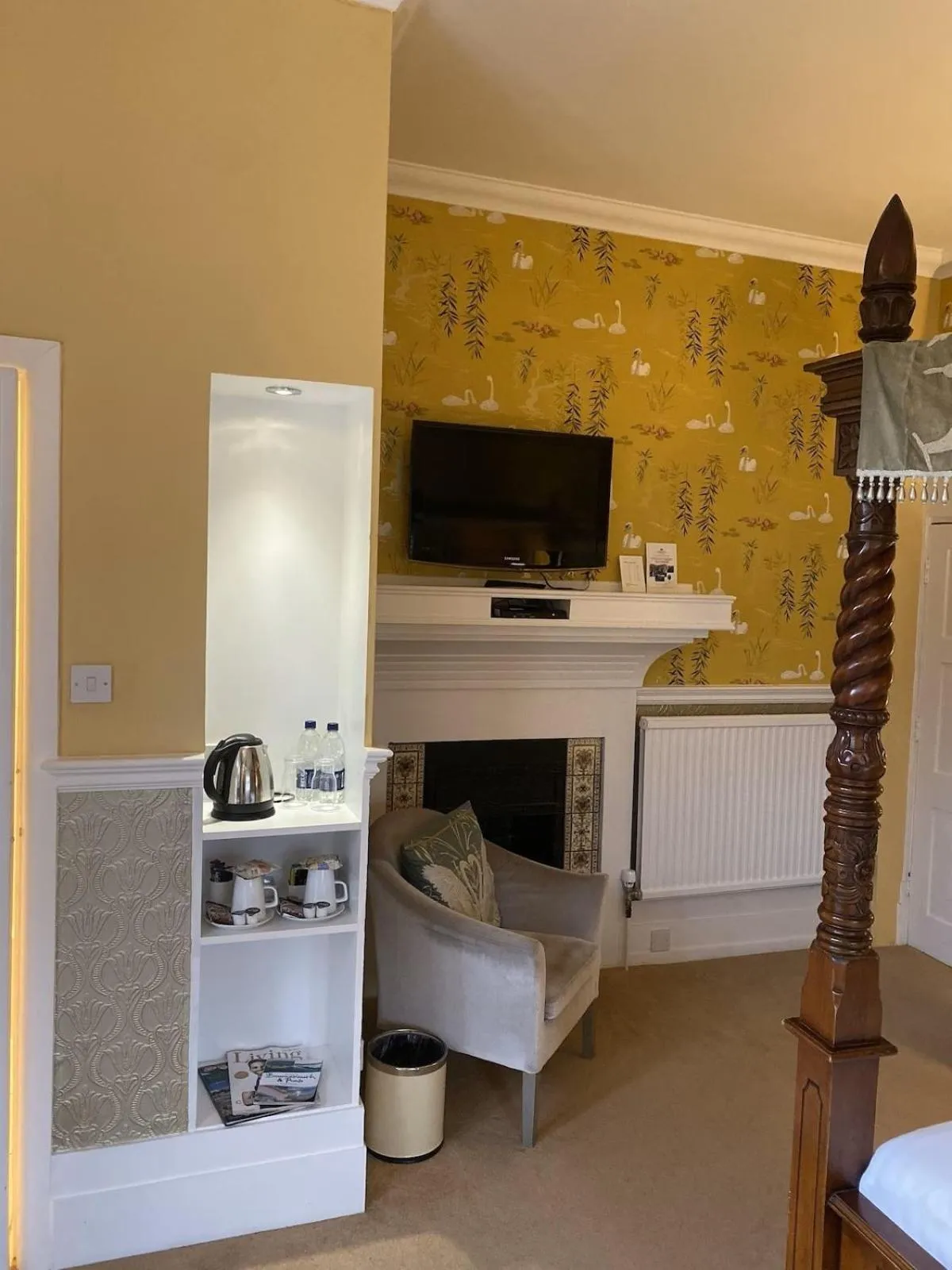 Bedroom in Langtry Manor Hotel