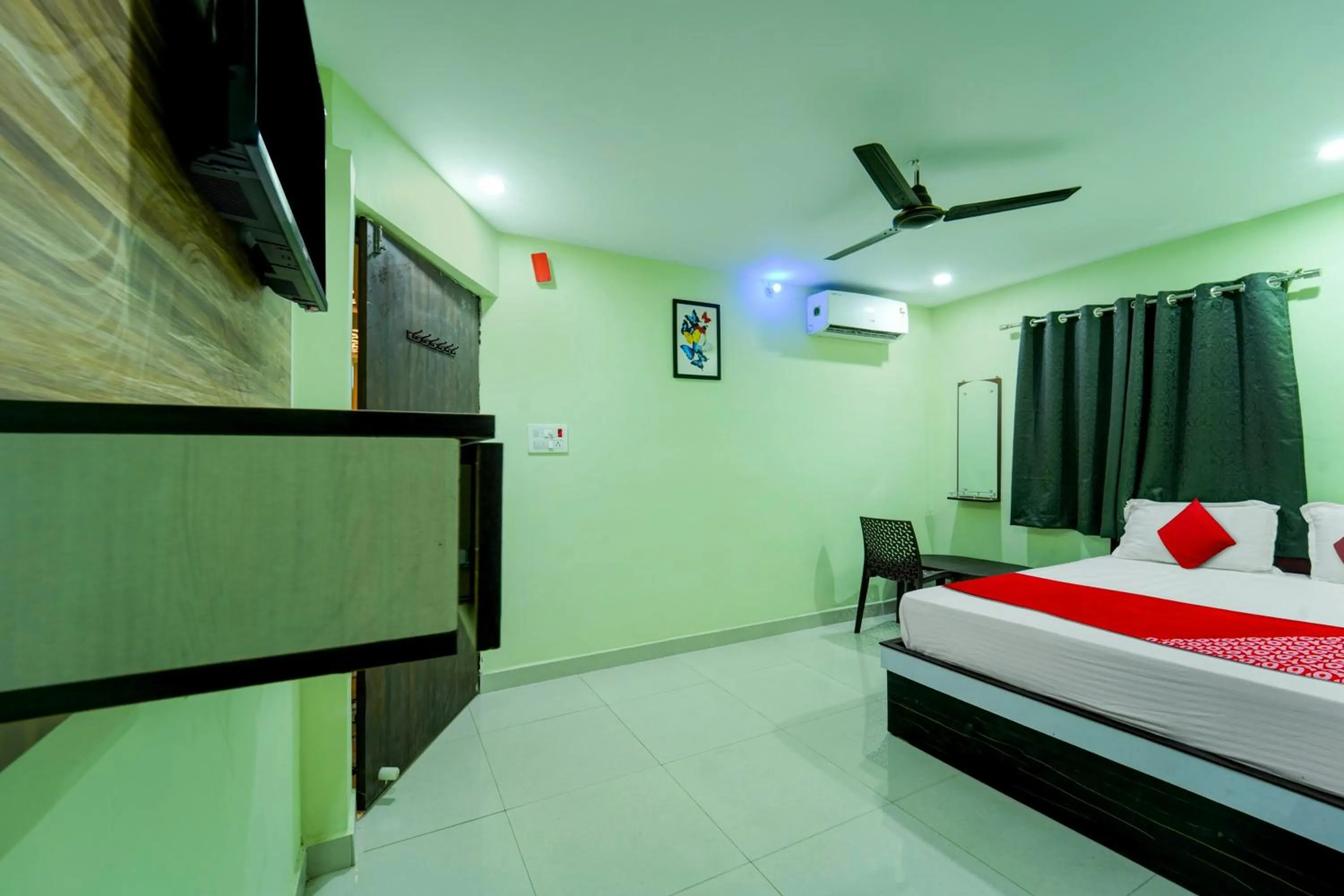 Bedroom in HOTEL O BHAGMATI GARDEN GUEST HOUSE