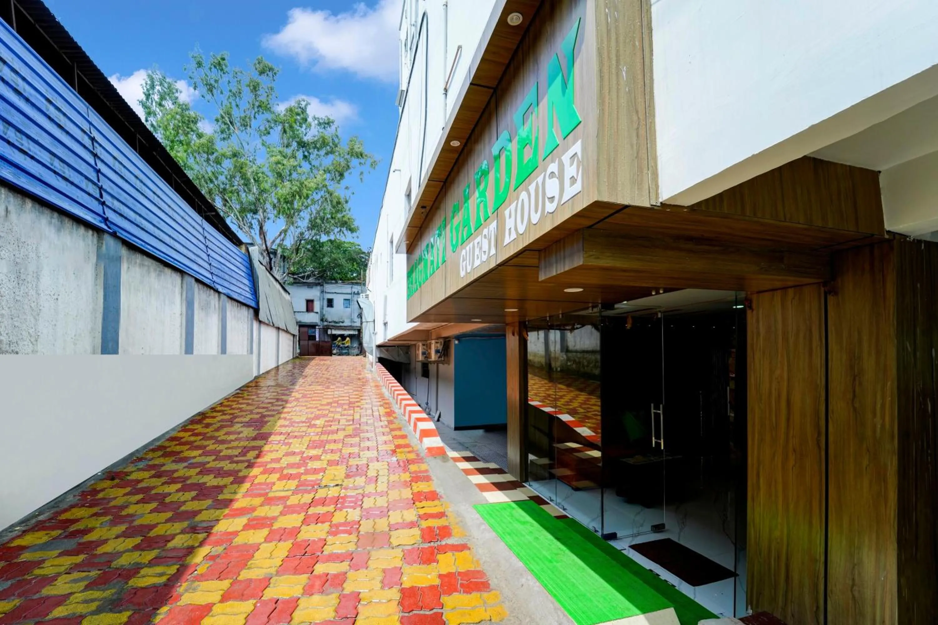 Facade/entrance in HOTEL O BHAGMATI GARDEN GUEST HOUSE