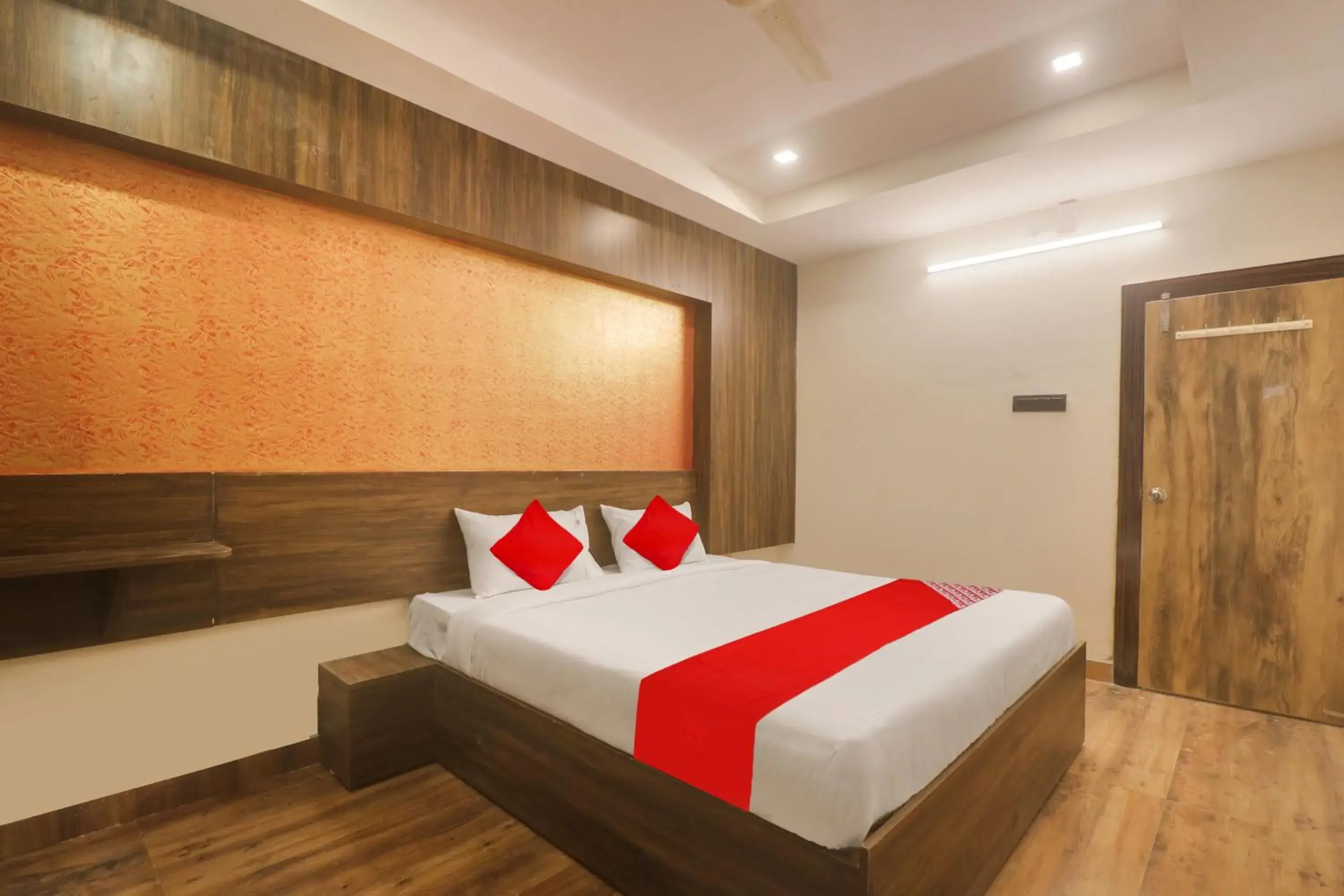 Bedroom, Bed in Hotel O R Square Grand Bedroom, Bed in Hotel O R Square Grand