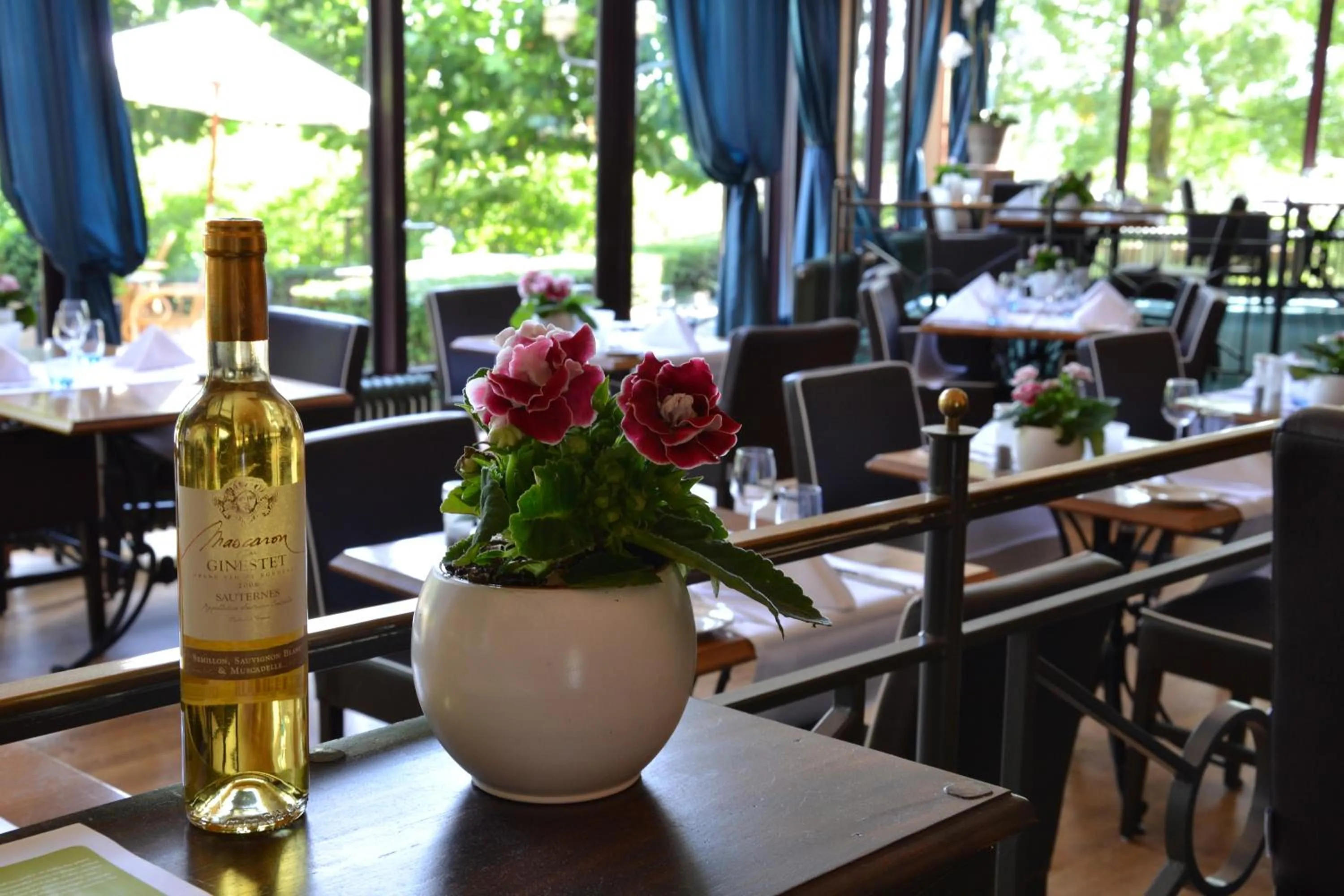 Restaurant/Places to Eat in Fletcher Hotel Restaurant Carlton