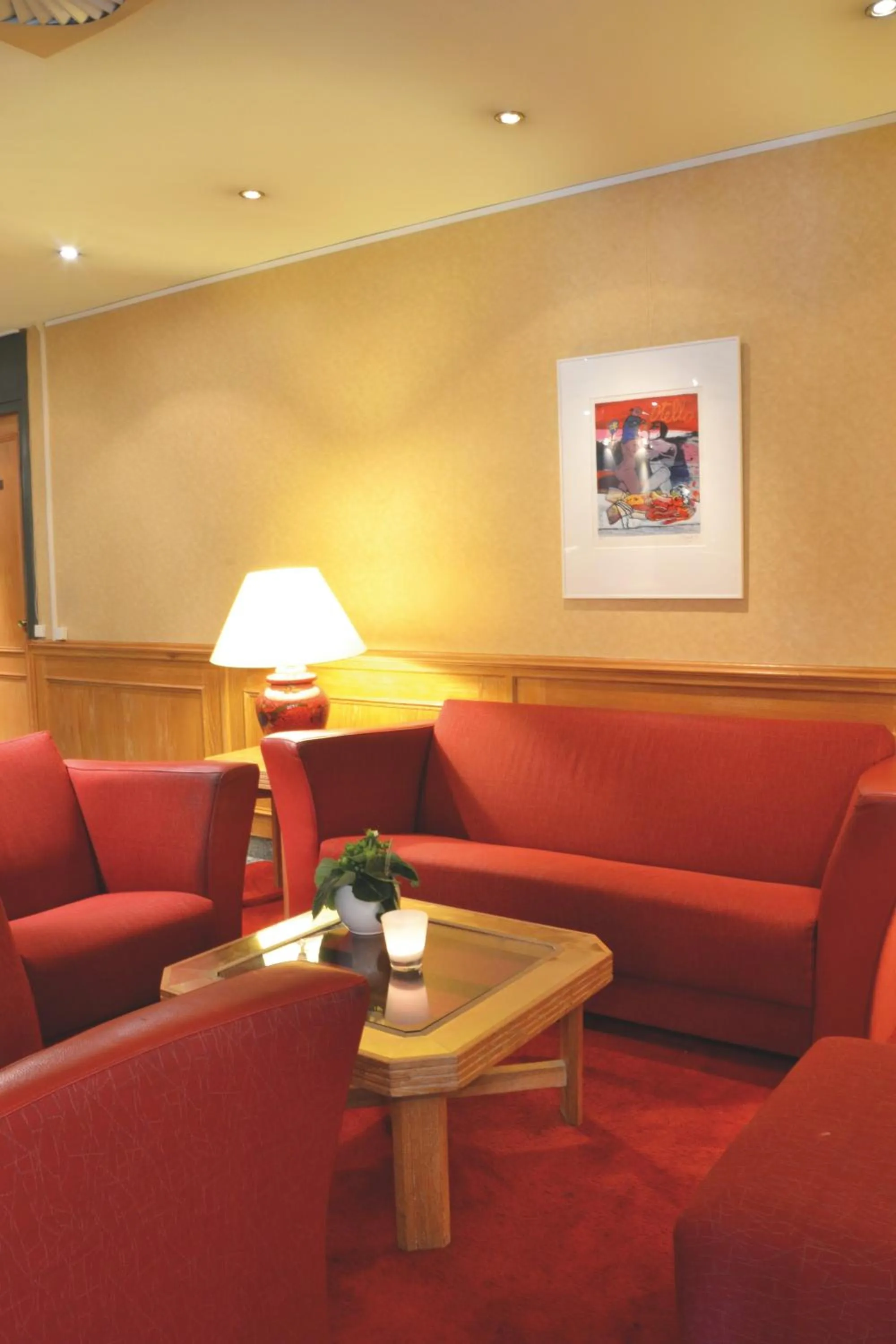 Lobby or reception, Seating Area in Fletcher Hotel Restaurant Carlton