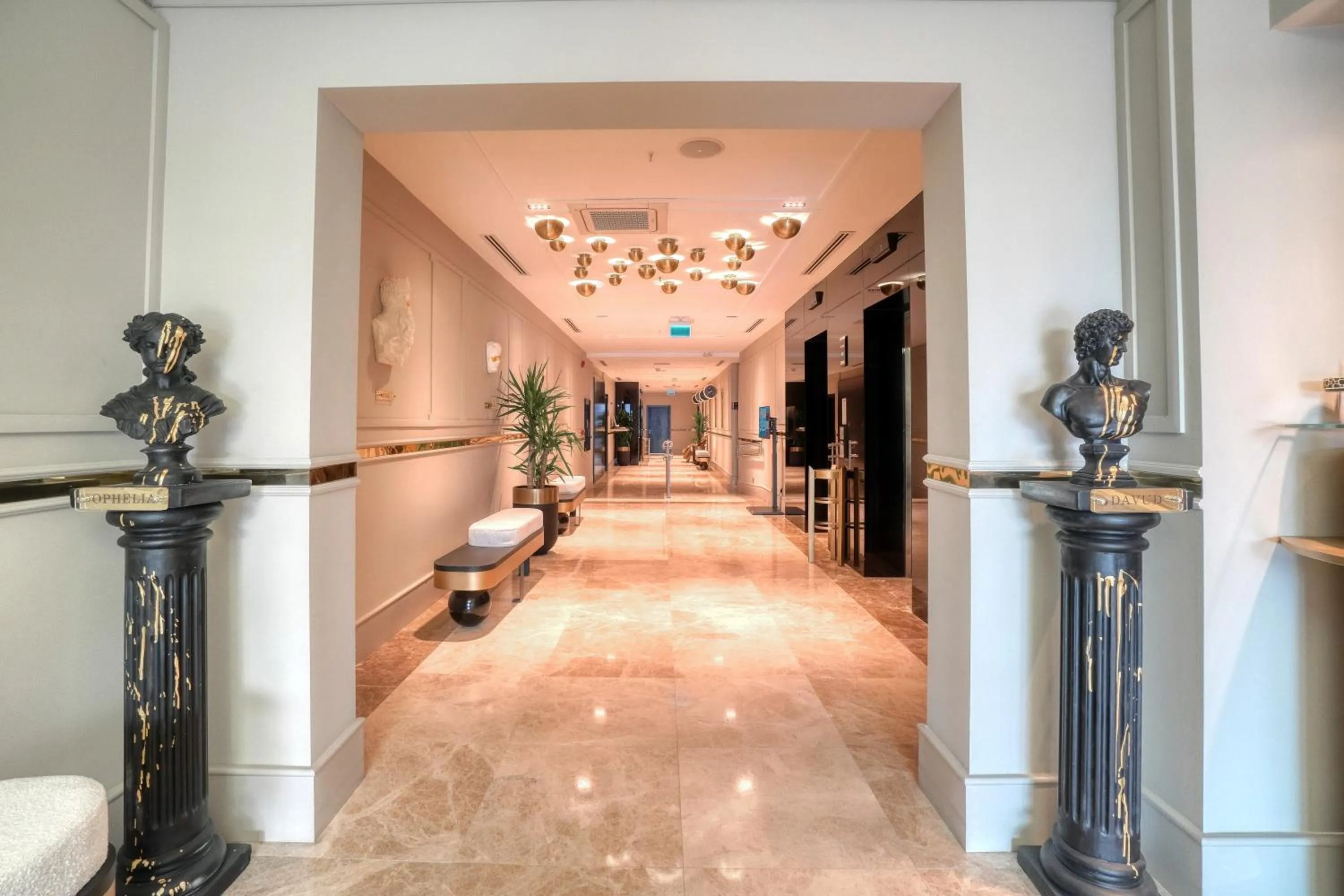 Lobby or reception in İbos Hotels Izmir