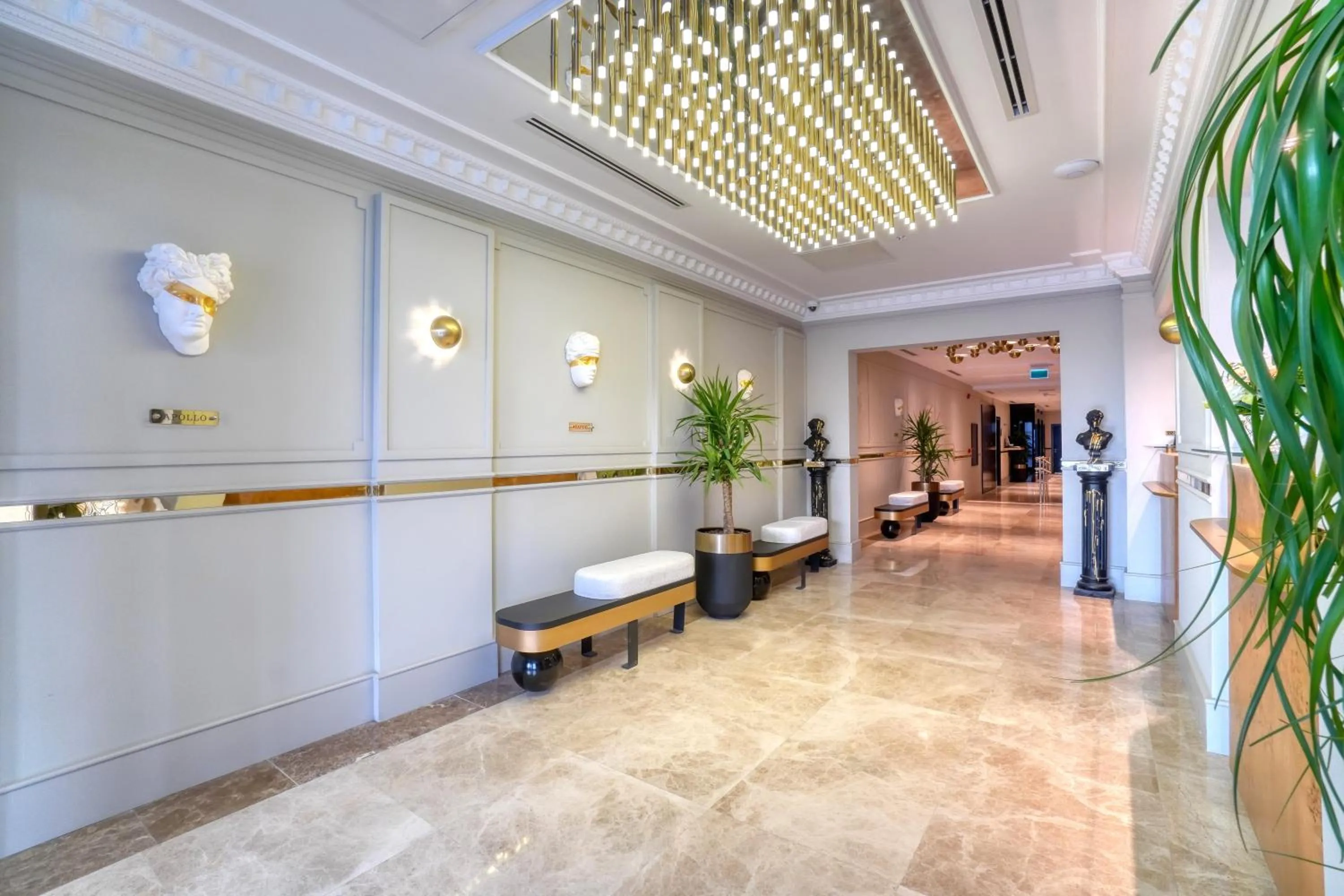 Lobby or reception in İbos Hotels Izmir