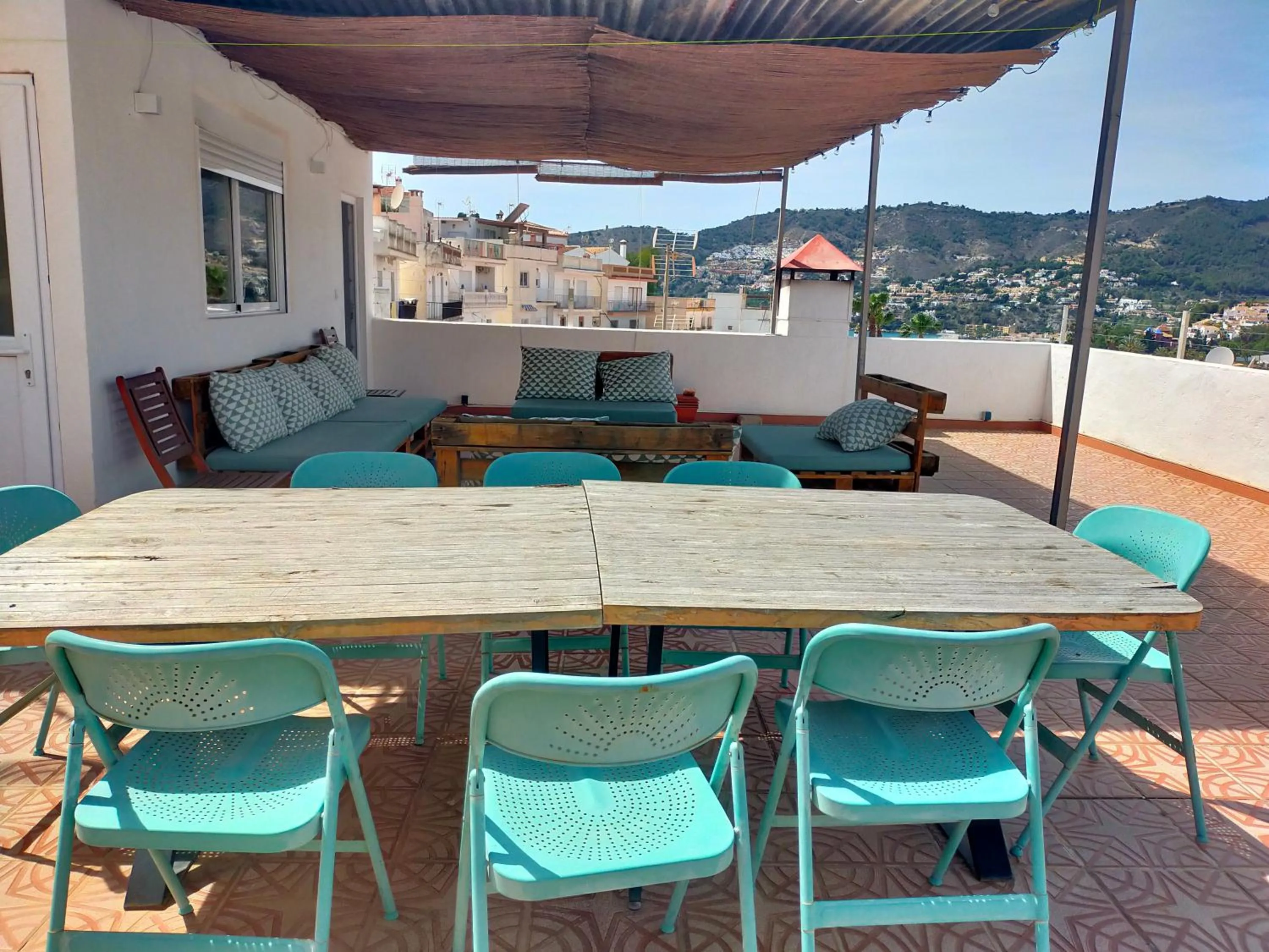 Amazing apartment & great terrace & 4bedrooms
