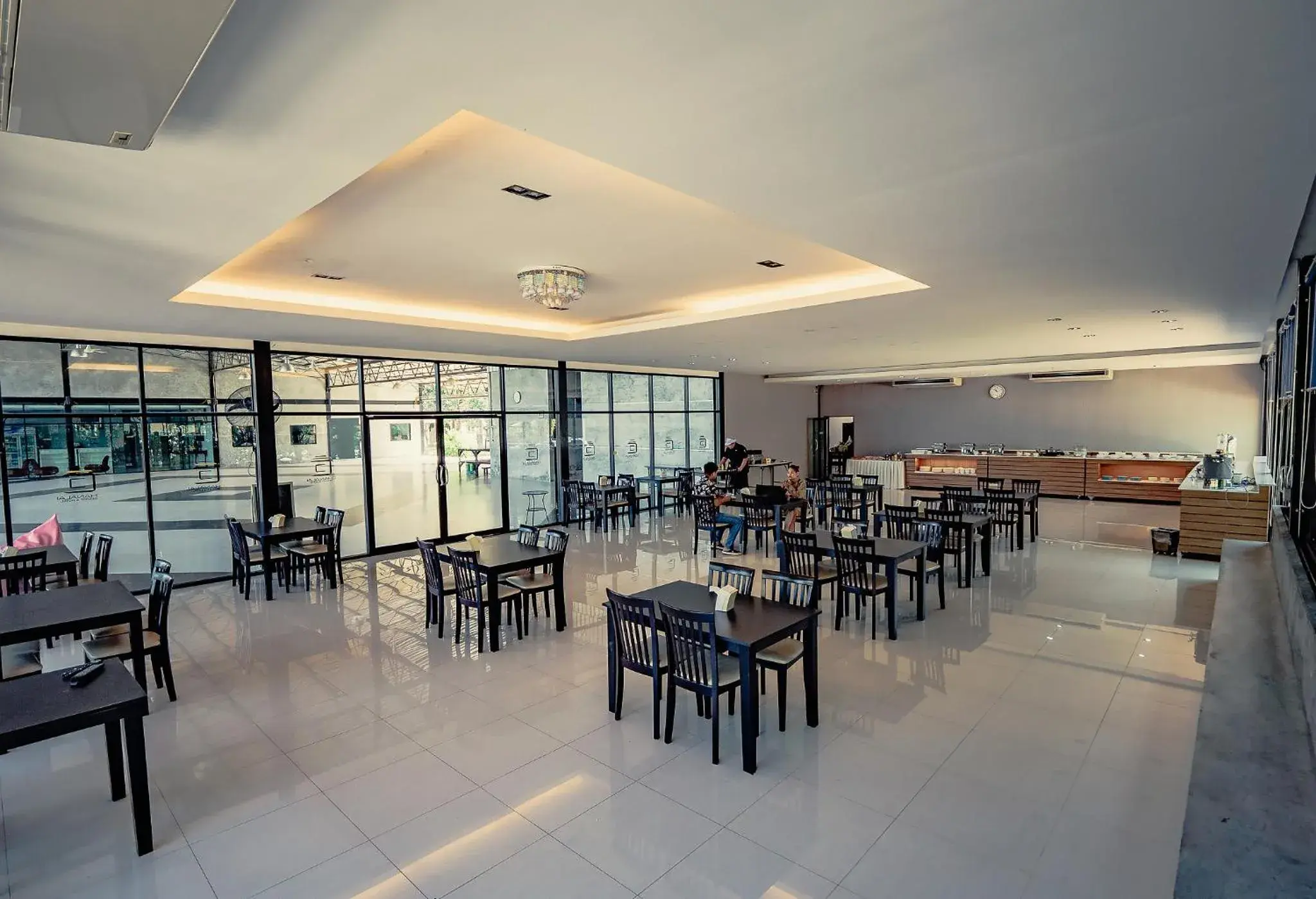 Restaurant/places to eat in Chanalai Resort and Hotel Restaurant/places to eat in Chanalai Resort and Hotel