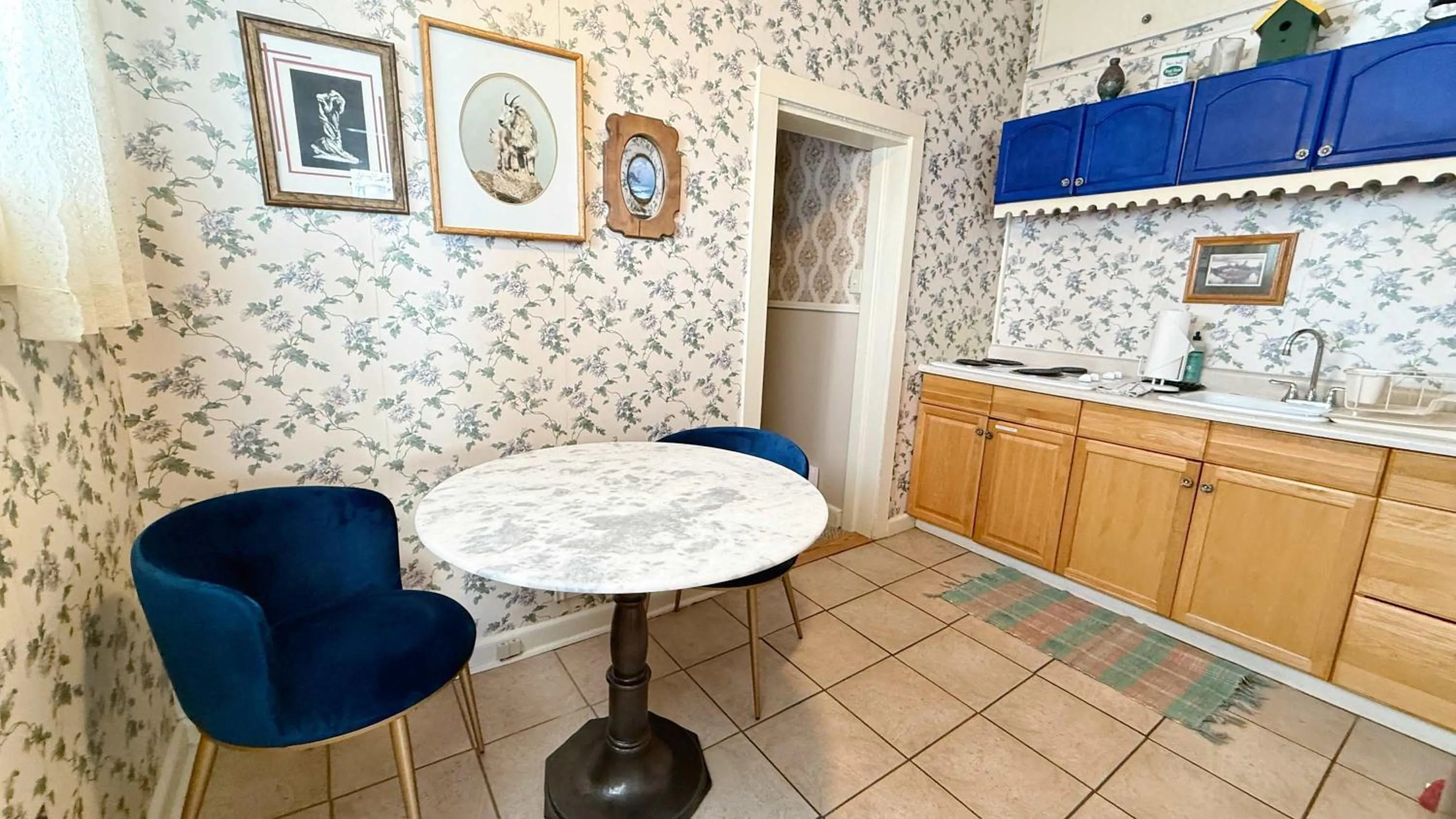 Cozy Condo In The Governor's Mansion Pets Okay