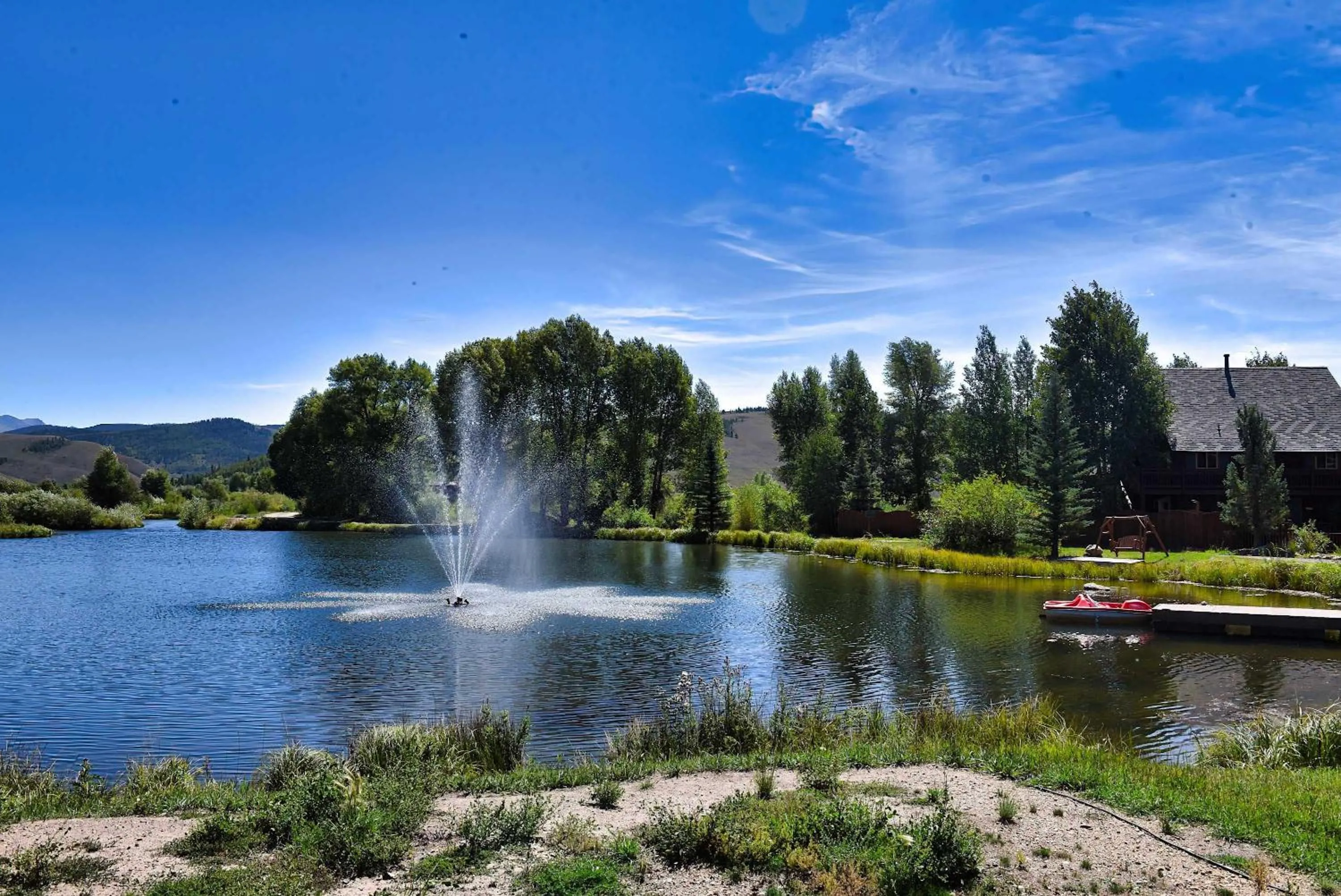 Nearby landmark in Modern 3bd cabin in Edgewater