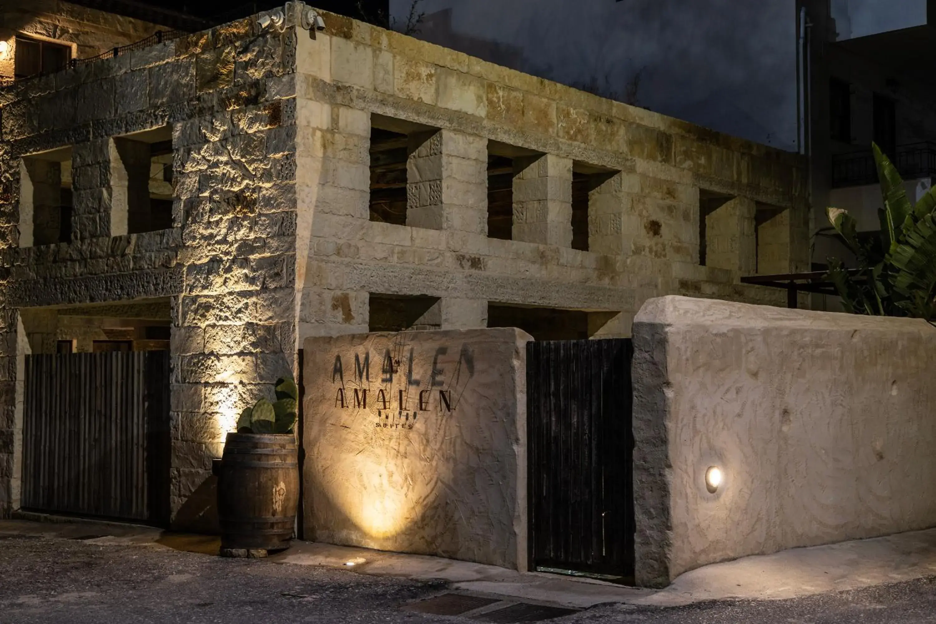 Property building in Amalen Suites Adults Only Property building in Amalen Suites Adults Only