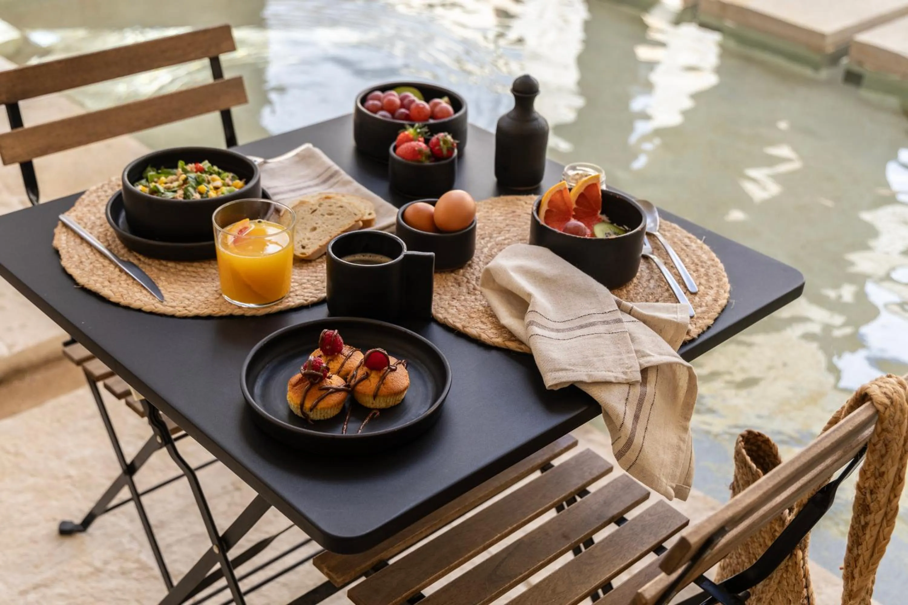 Breakfast in Amalen Suites Adults Only
