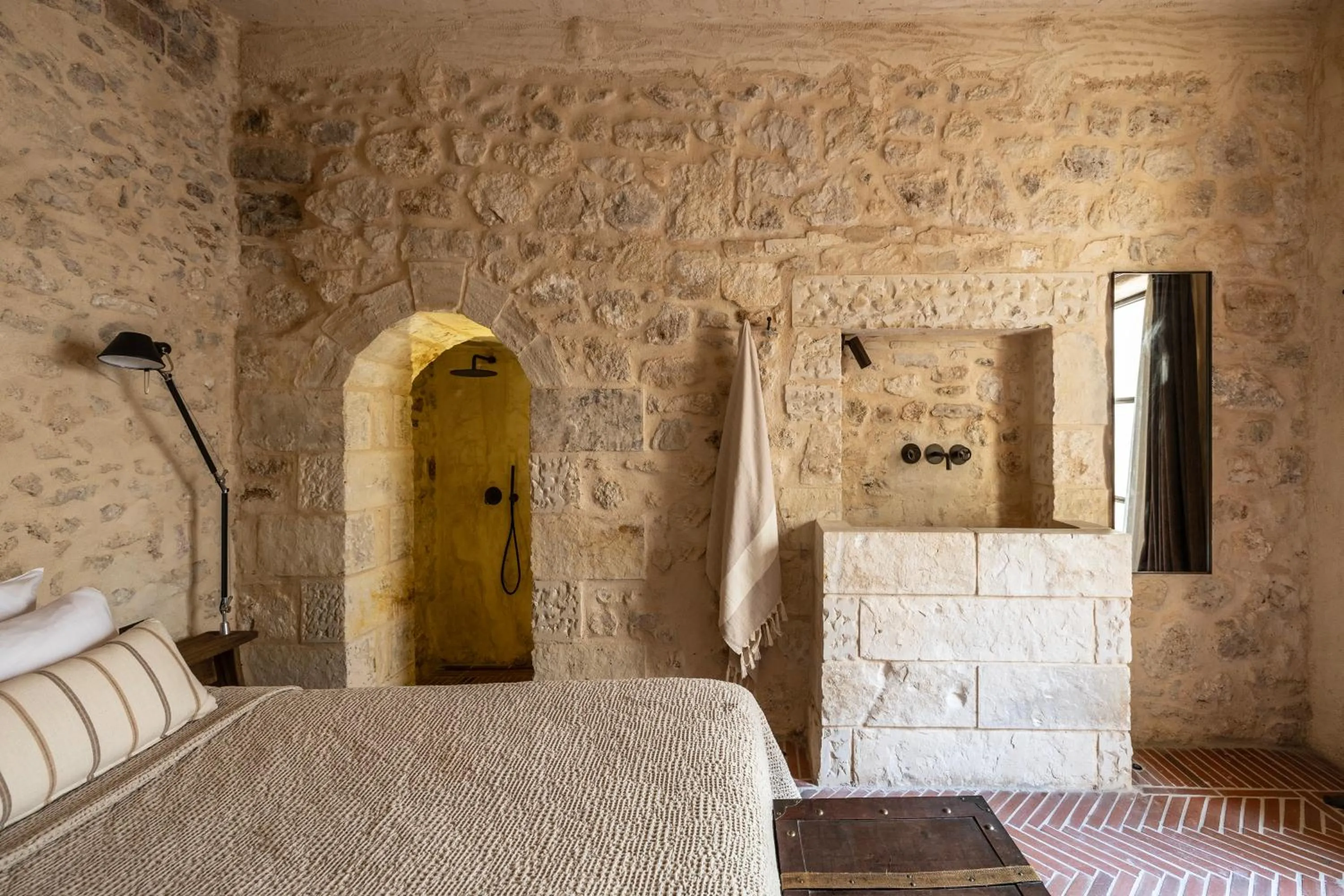 Shower in Amalen Suites Adults Only