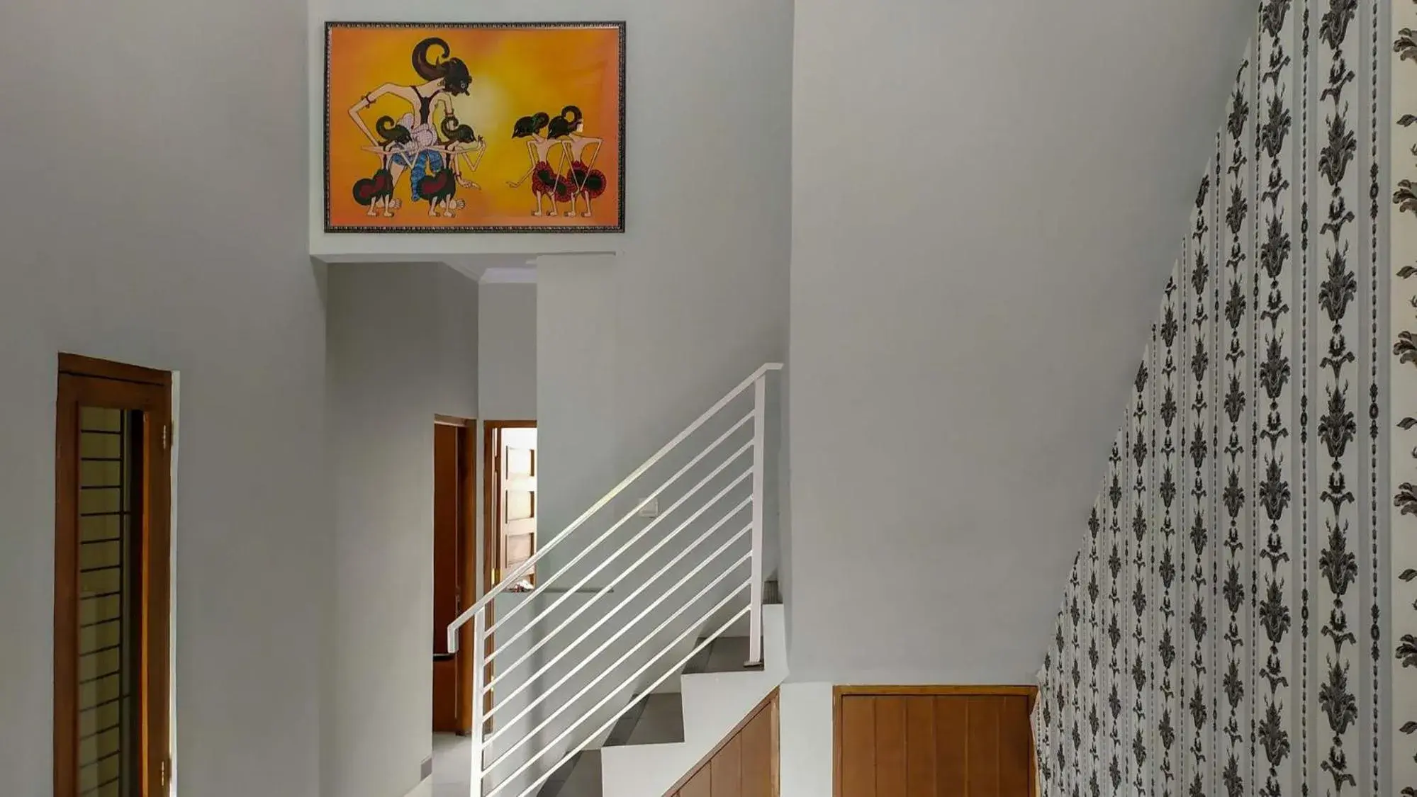 Property building in Omah Leren Mitra RedDoorz near Gembiraloka Zoo Yogyakarta Property building in Omah Leren Mitra RedDoorz near Gembiraloka Zoo Yogyakarta