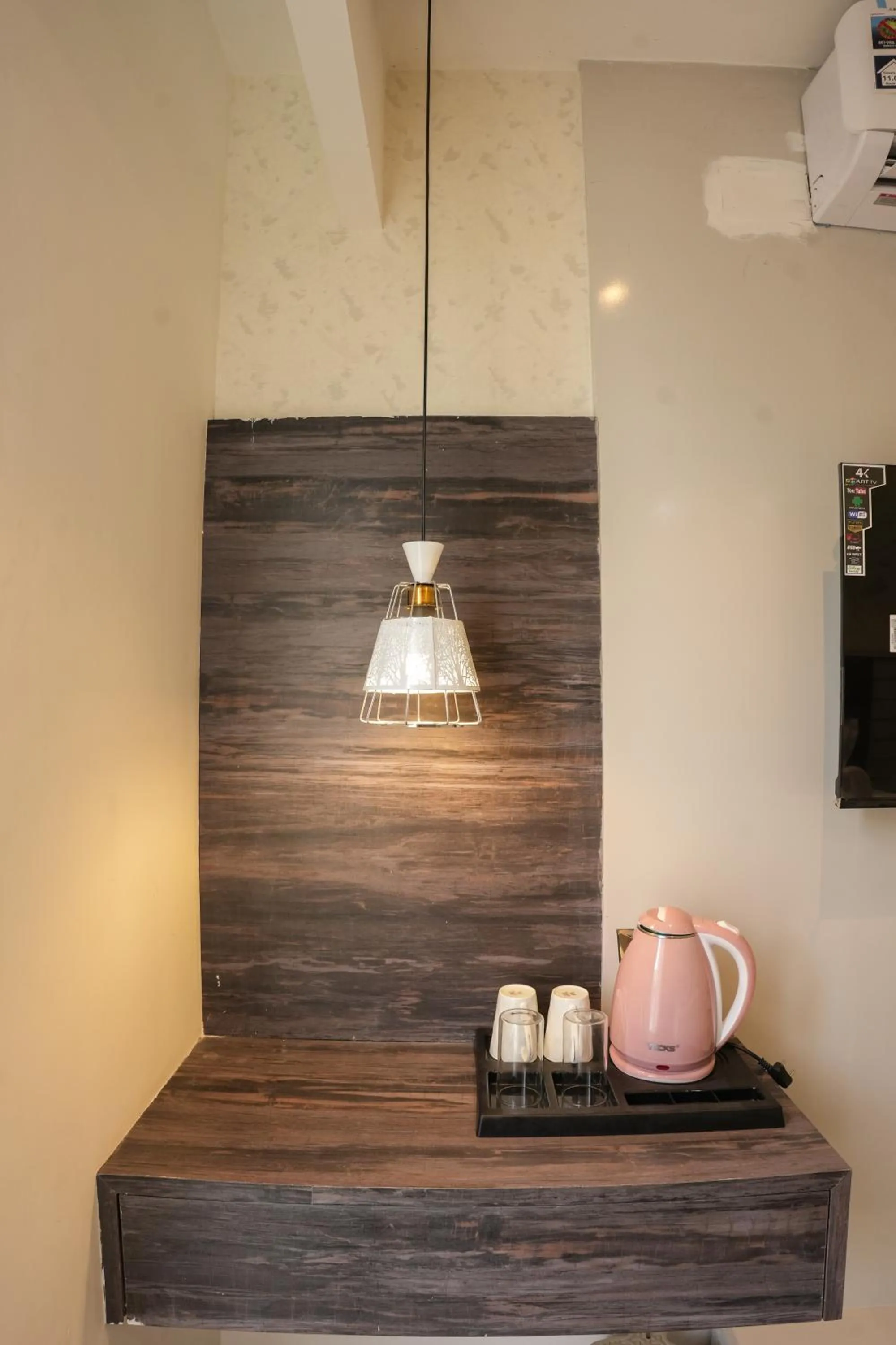 Coffee/tea facilities in Hotel Lime Tree