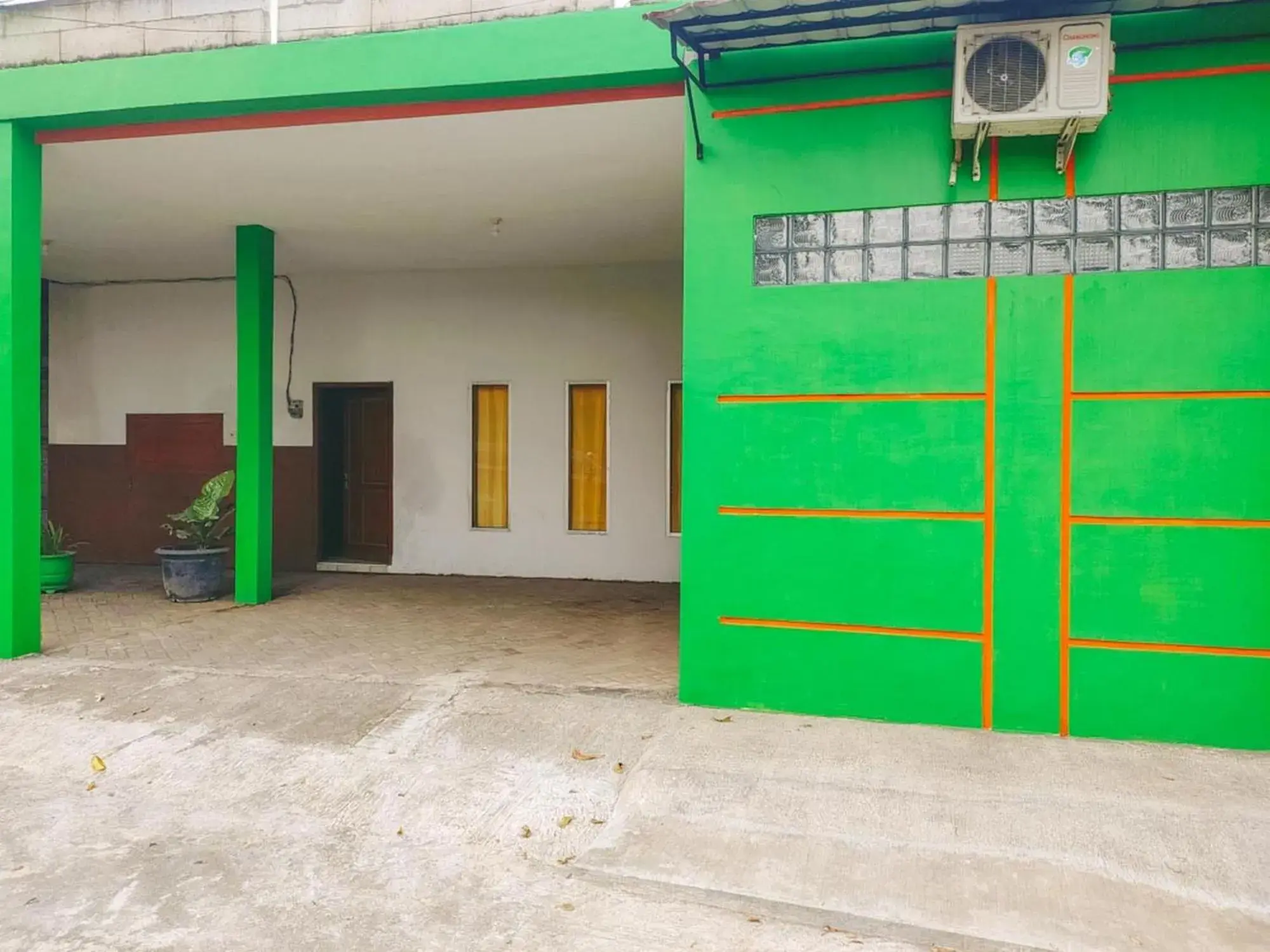 Property building in Artcho Residence near Pantai Bentar Probolinggo Property building in Artcho Residence near Pantai Bentar Probolinggo