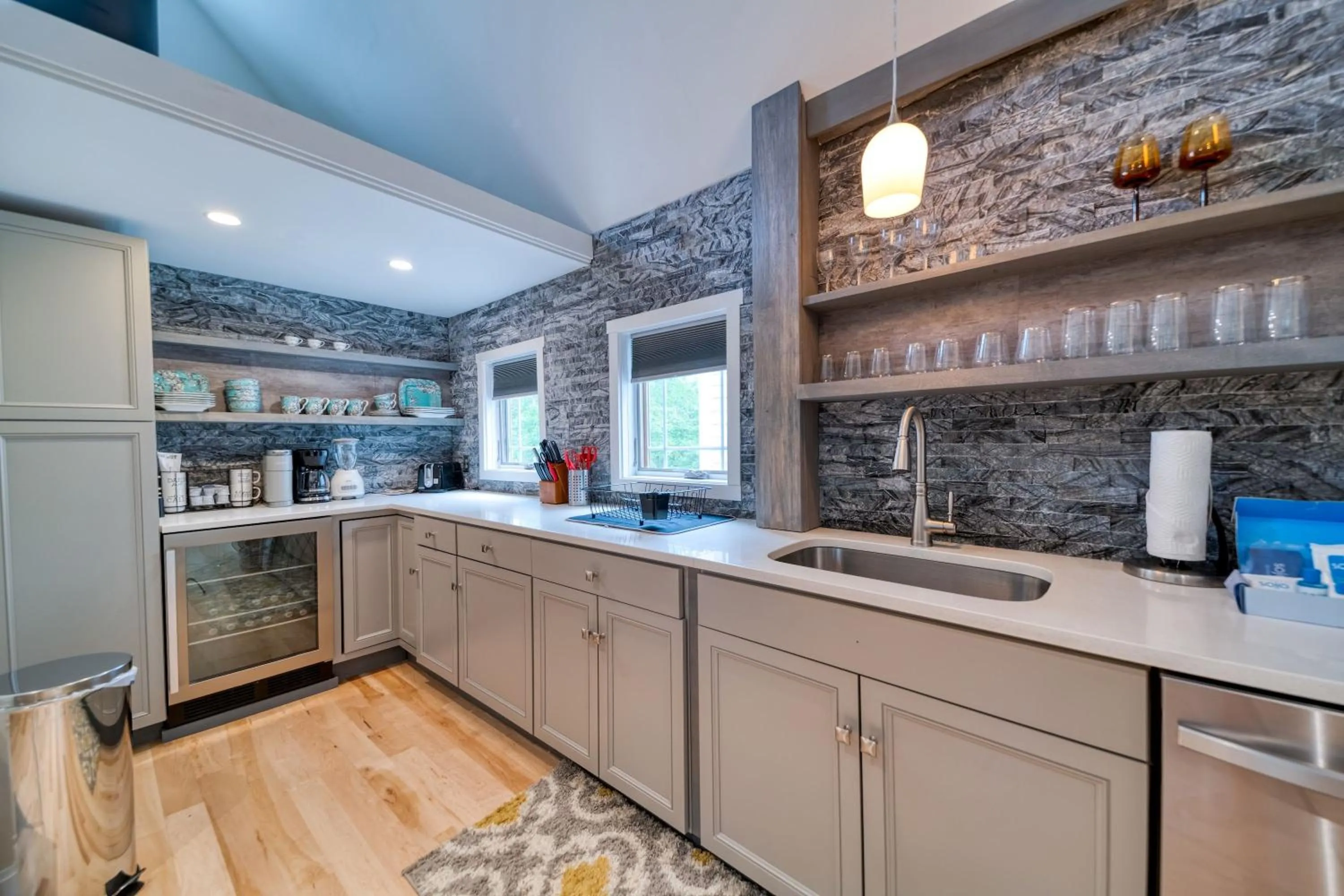 3 Bedroom Cape House by Leavetown Vacations