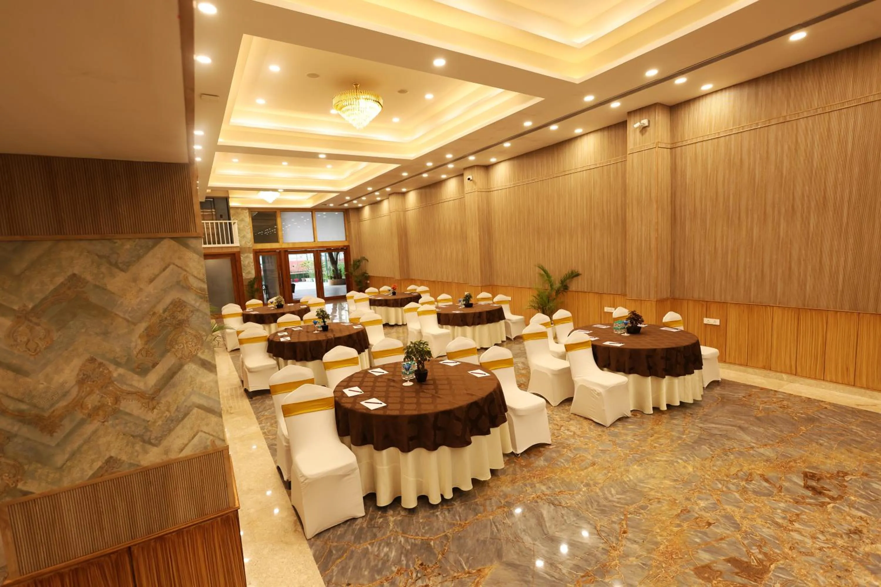 Banquet/Function facilities in The Prominence Mussoorie Road Dehradun