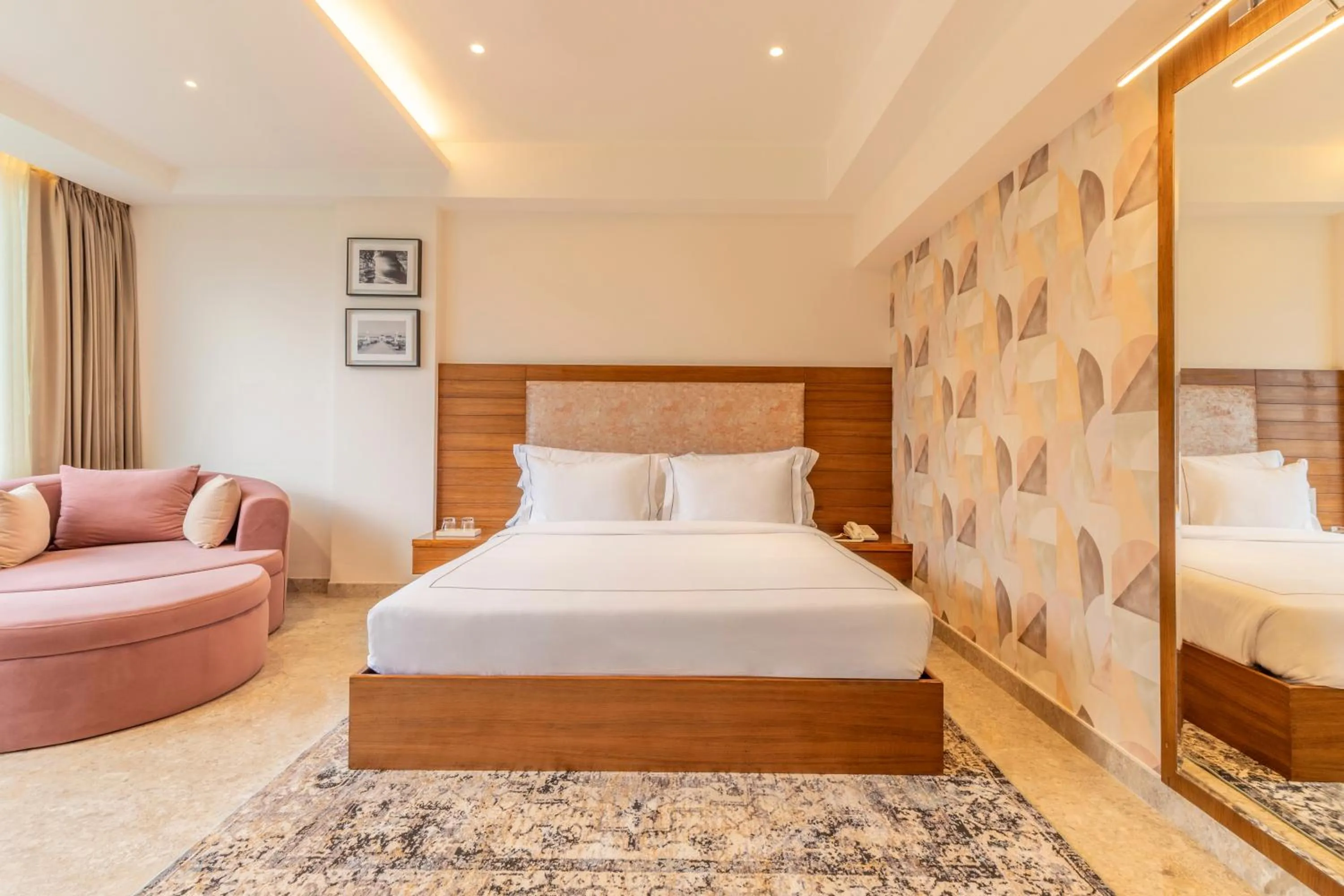 Bedroom, Bed in The Prominence Mussoorie Road Dehradun