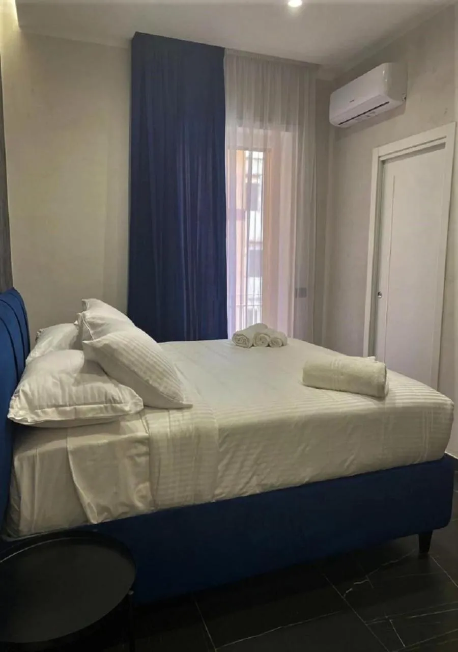 Photo of the whole room, Bed in Le Colonne B&b
