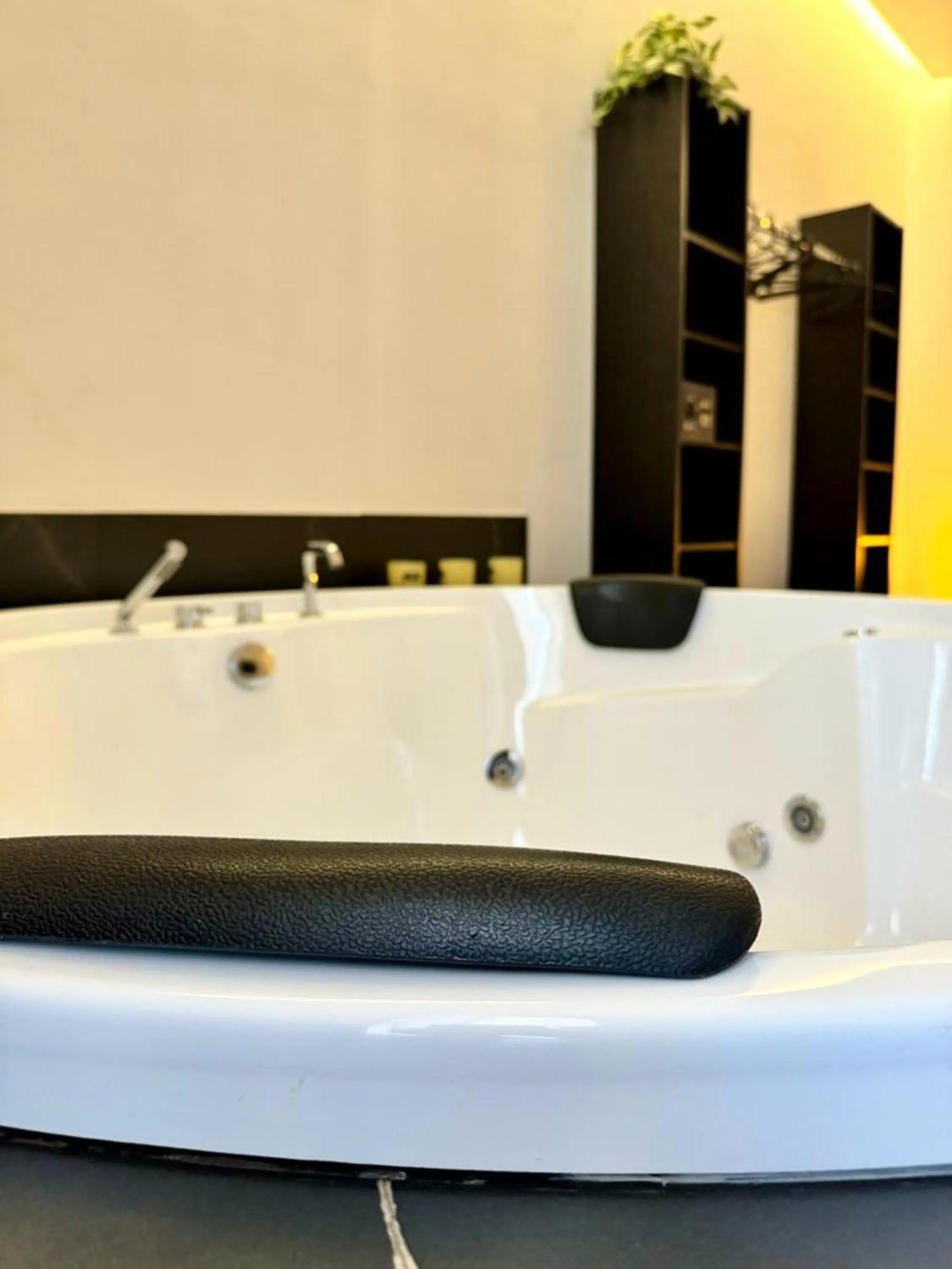 Hot Tub in Le Colonne B&b