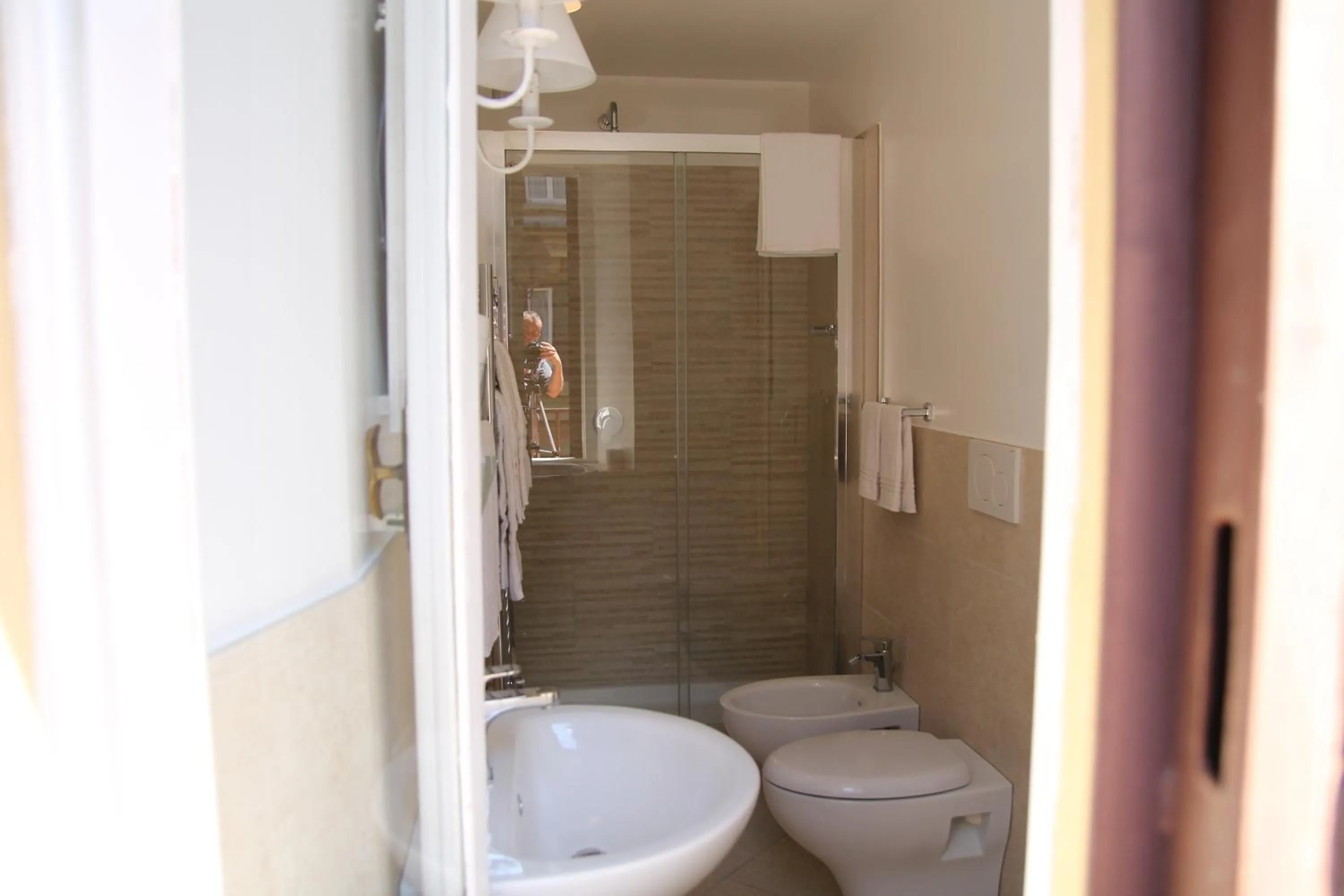 Bathroom in Trastevere Belvedere B&B