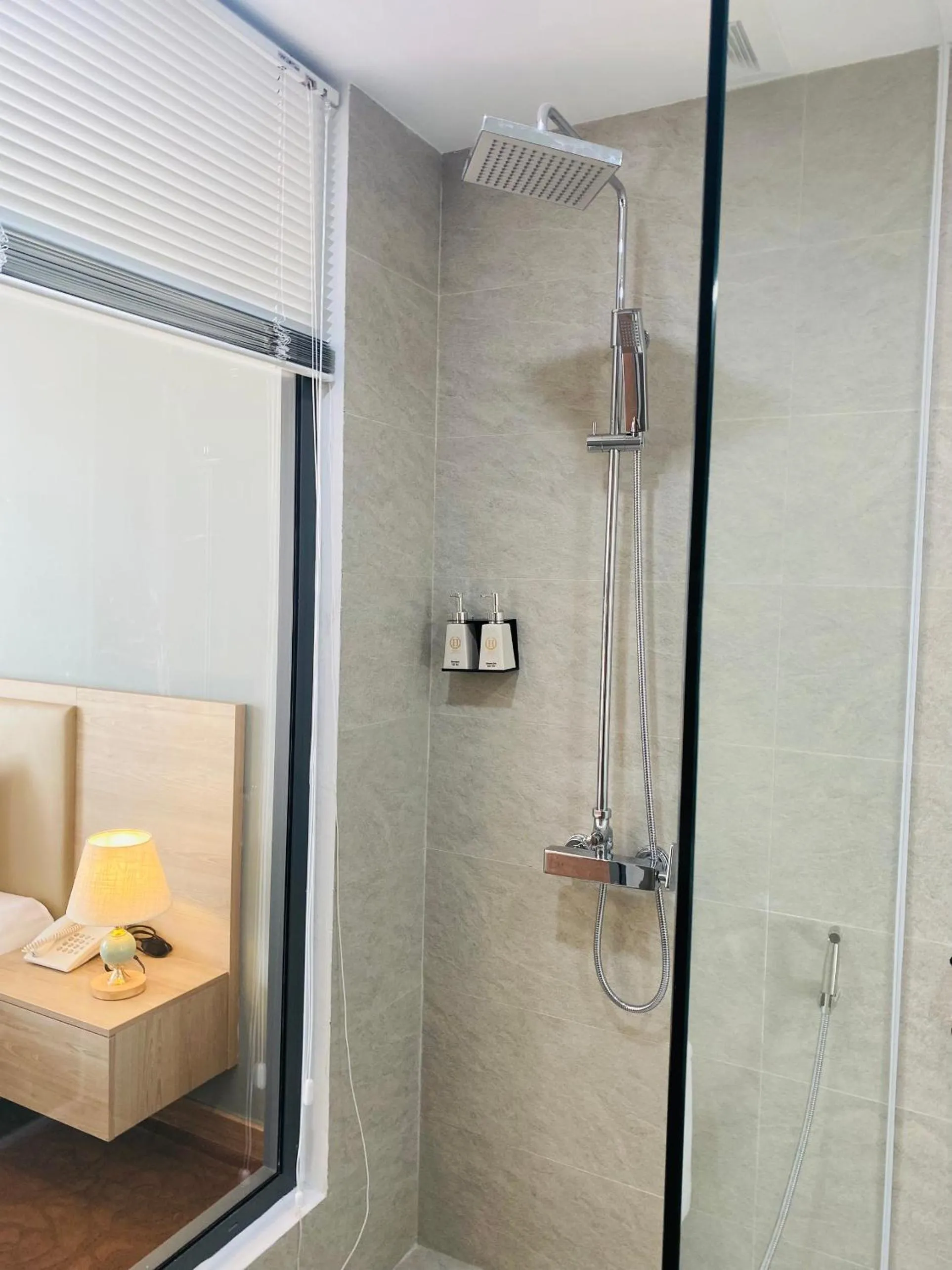 Shower in Hera Luxury Hotel