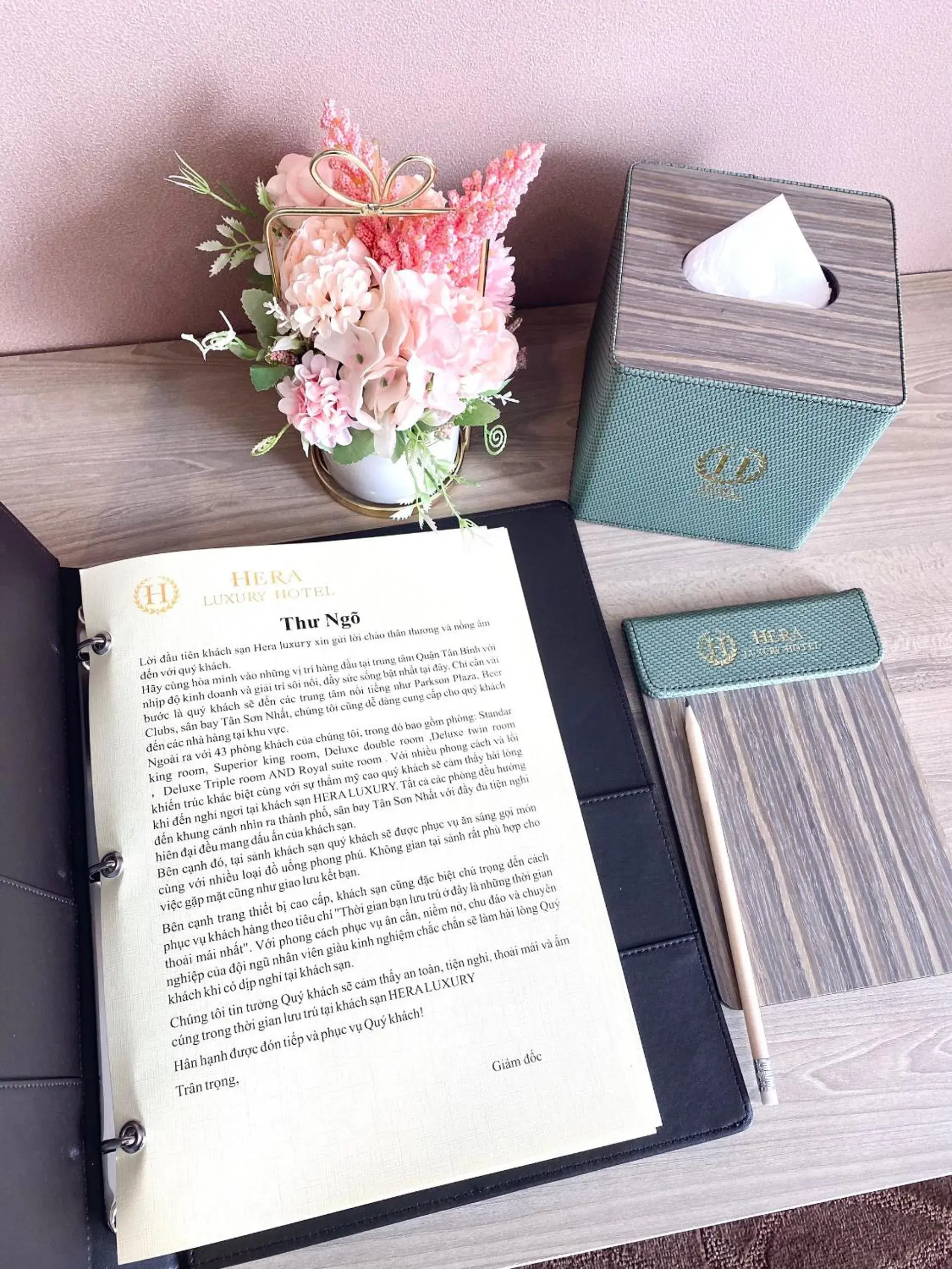 Library in Hera Luxury Hotel Library in Hera Luxury Hotel