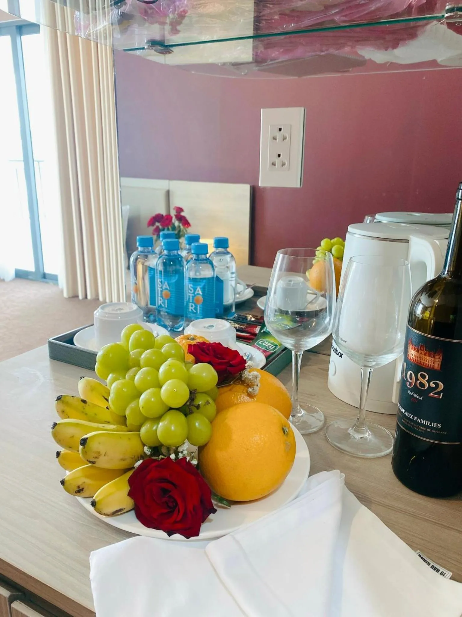 Food and drinks in Hera Luxury Hotel