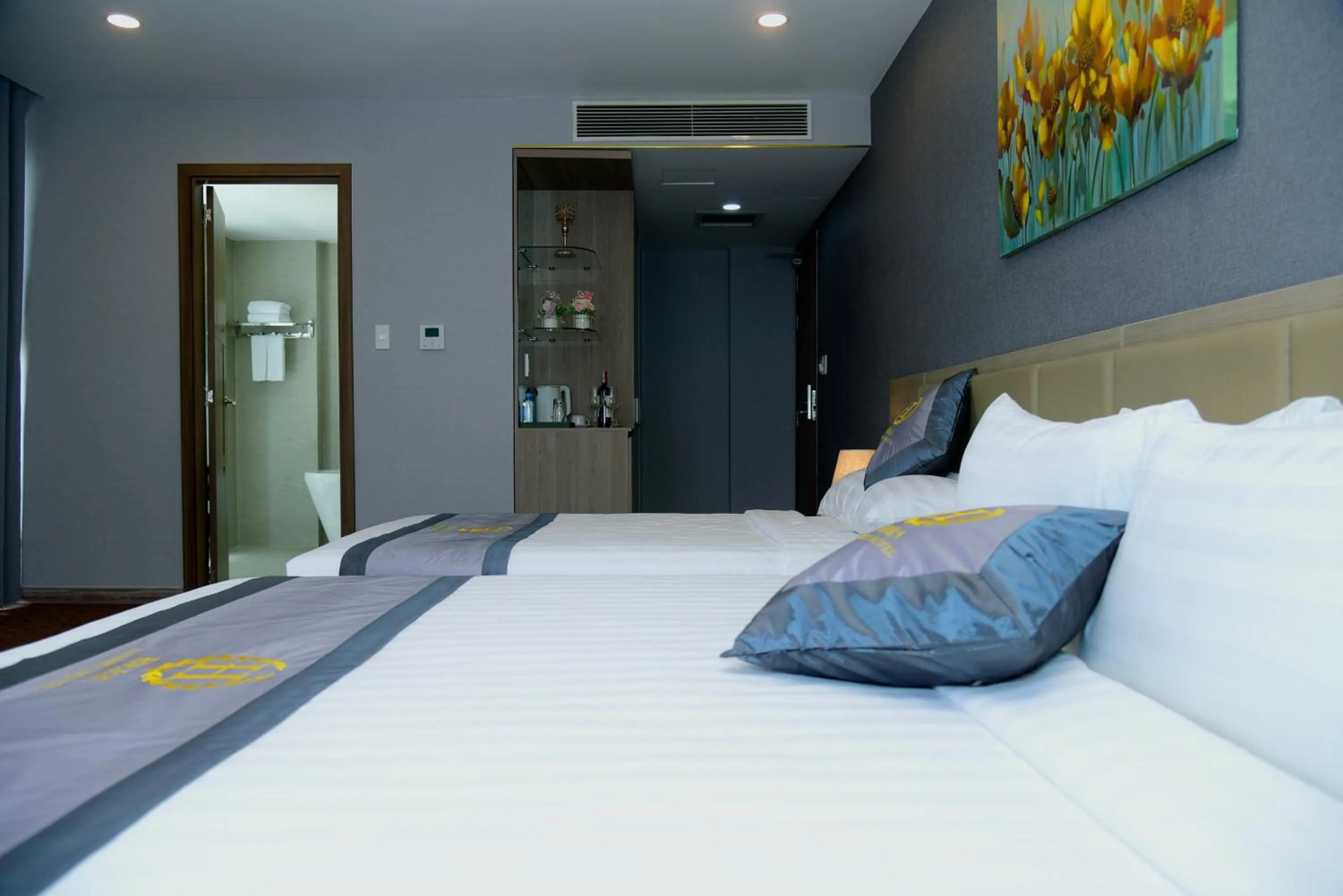 Bed in Hera Luxury Hotel