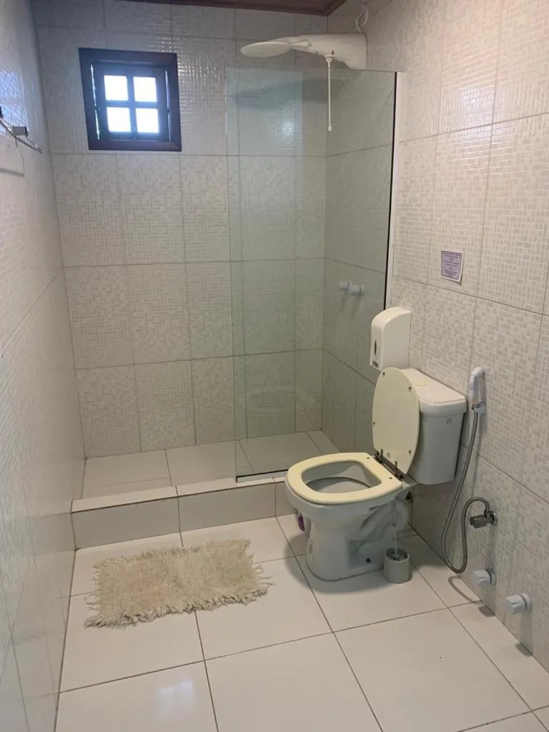 Shower in Recanto Da Ursa