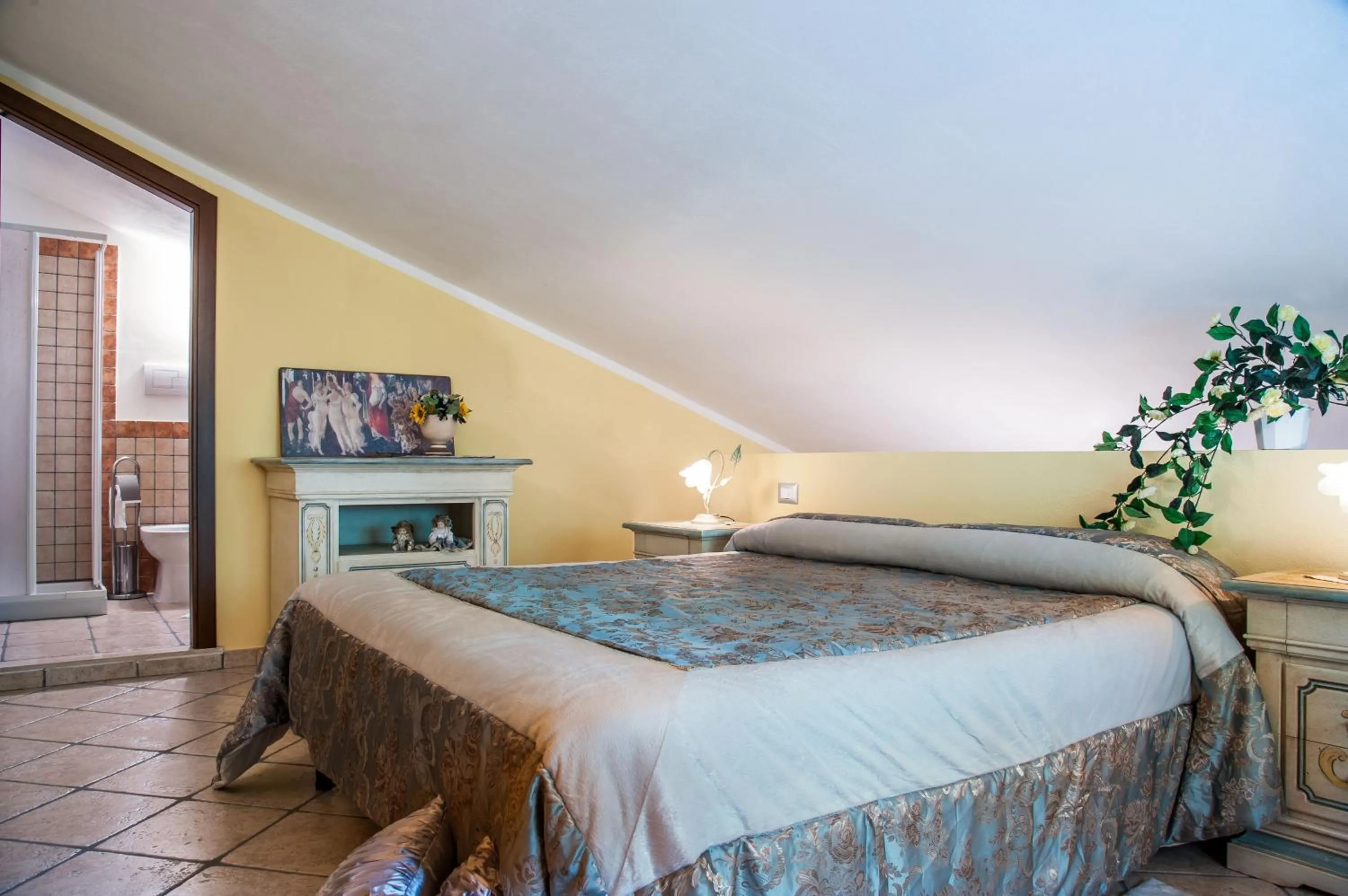 Bedroom, Bed in Villa Bernadette